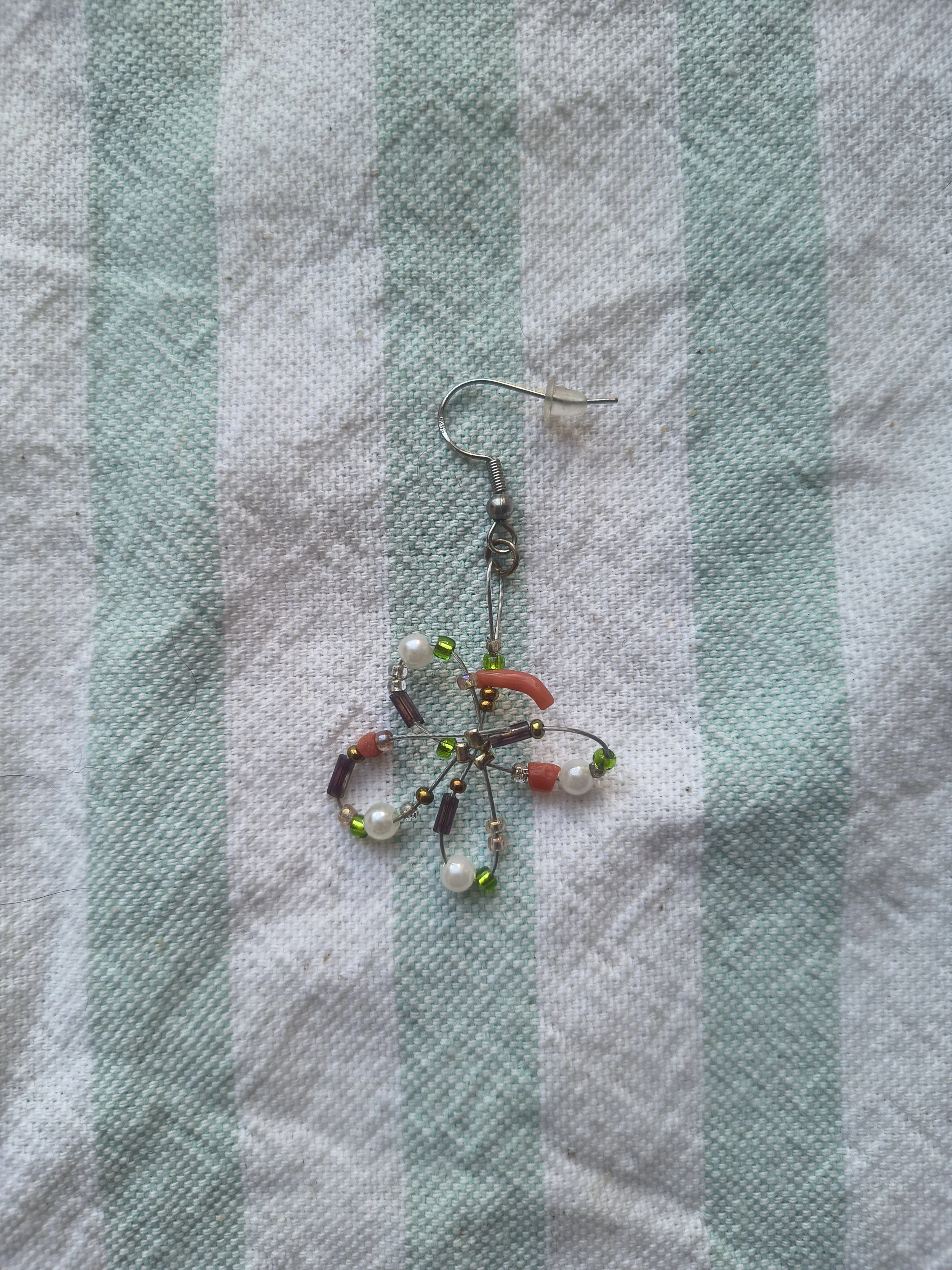 Earring Universe Komplex
