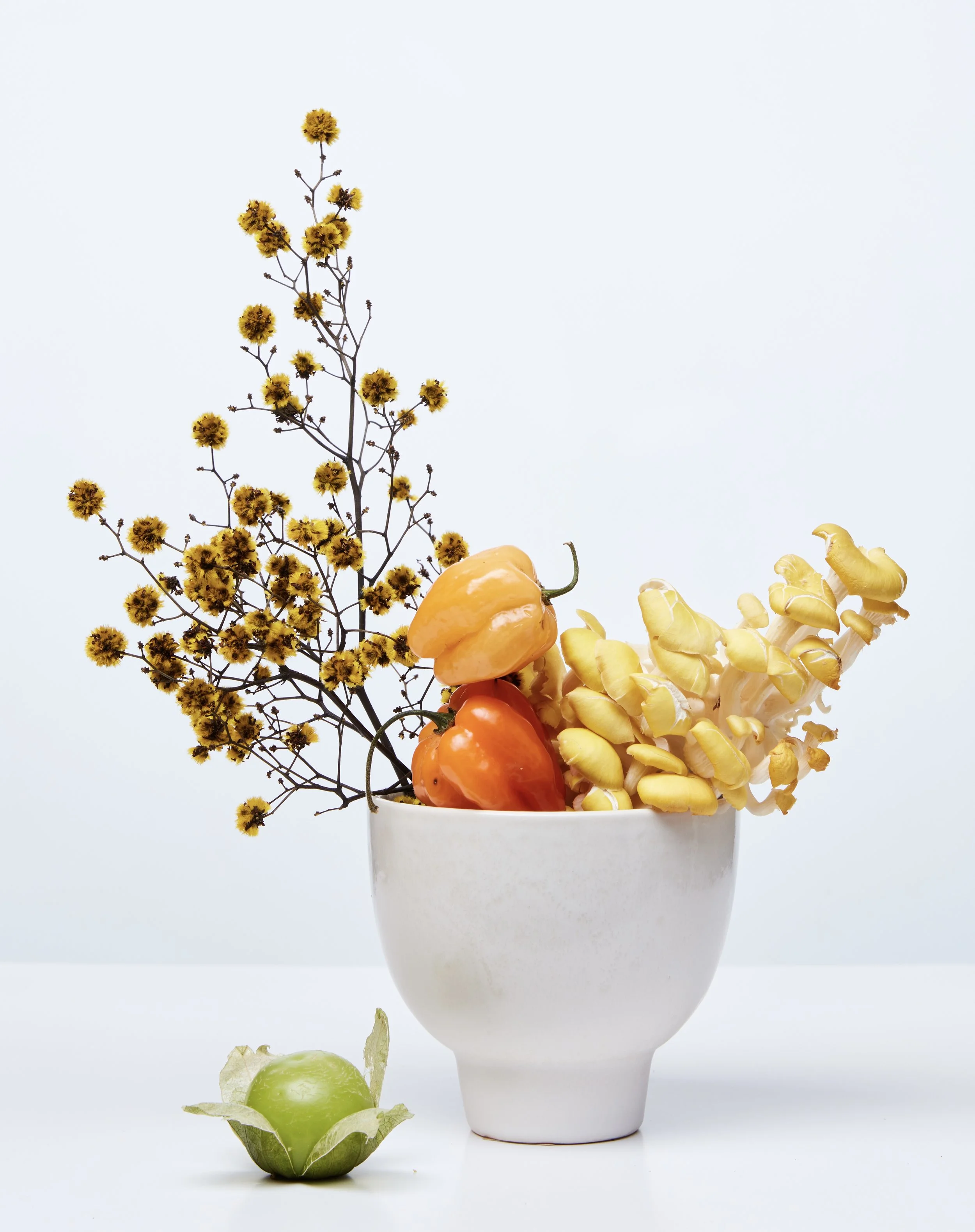 garage flowers 23616.jpeg