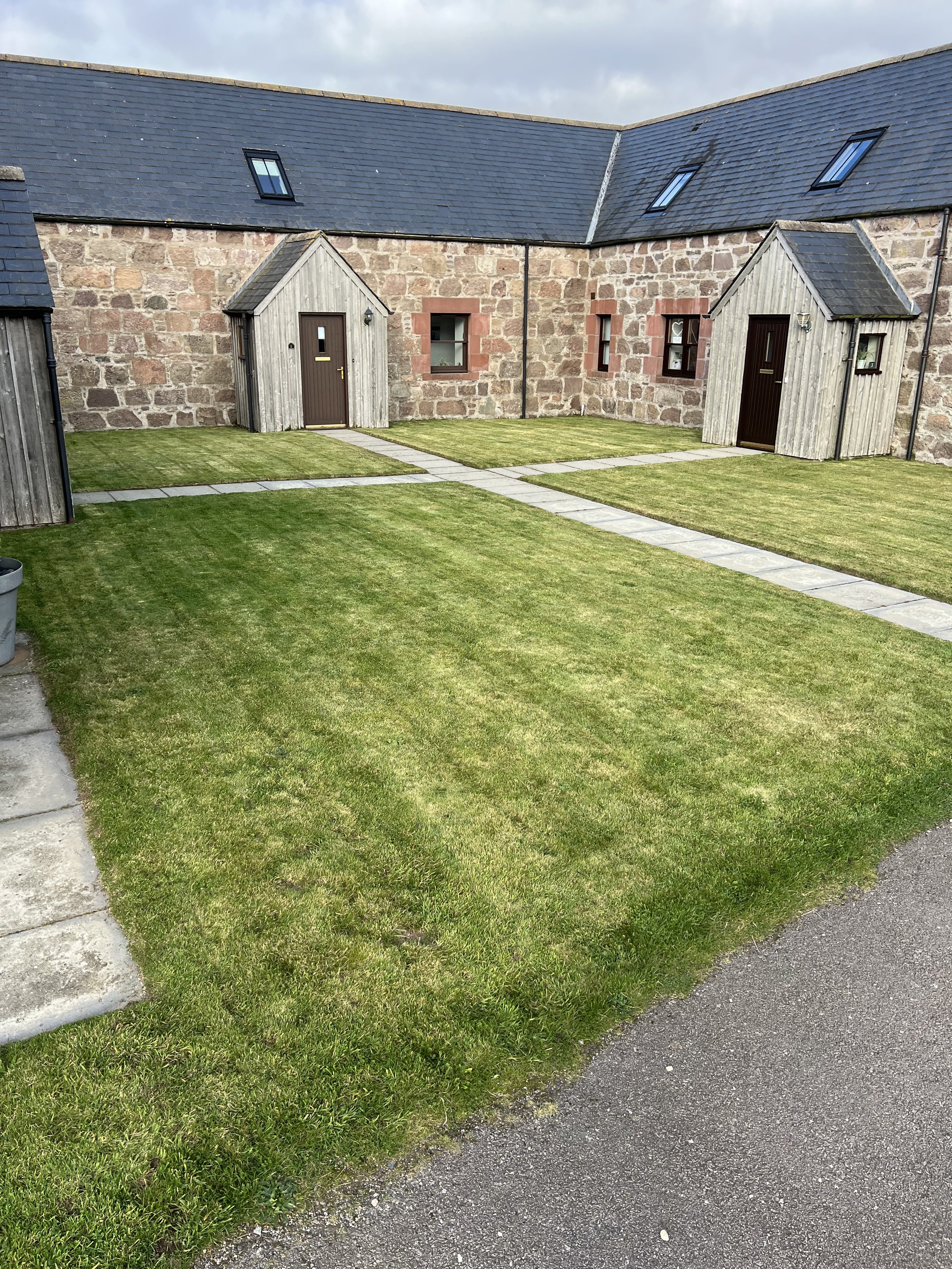 Stonehaven – Lawn Renovation