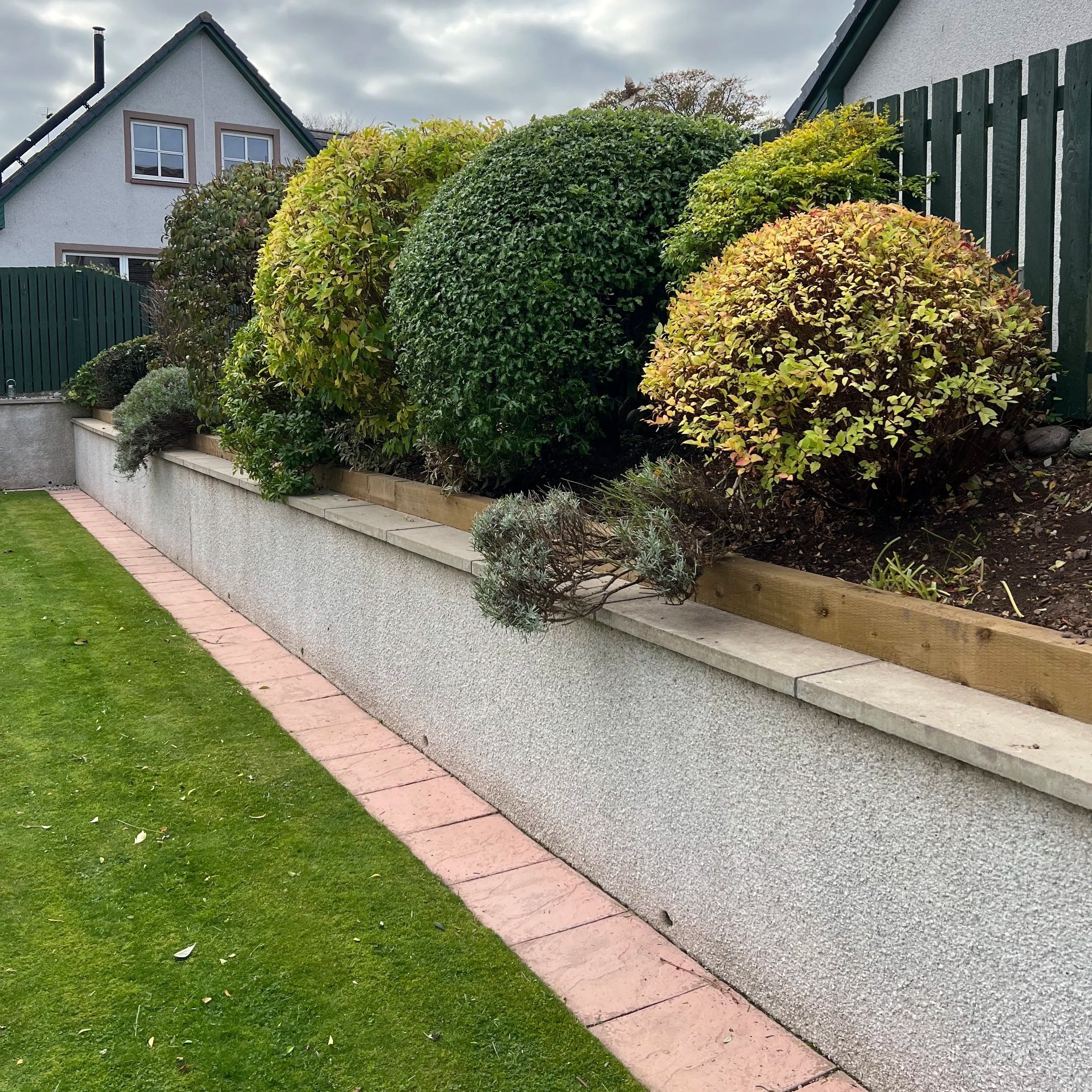 Our customers in Drumlithie are thrilled by the high quality of service they receive from Oak & Sparrow garden maintenance. If you need a reliable local gardener, then contact Oak & Sparrow.