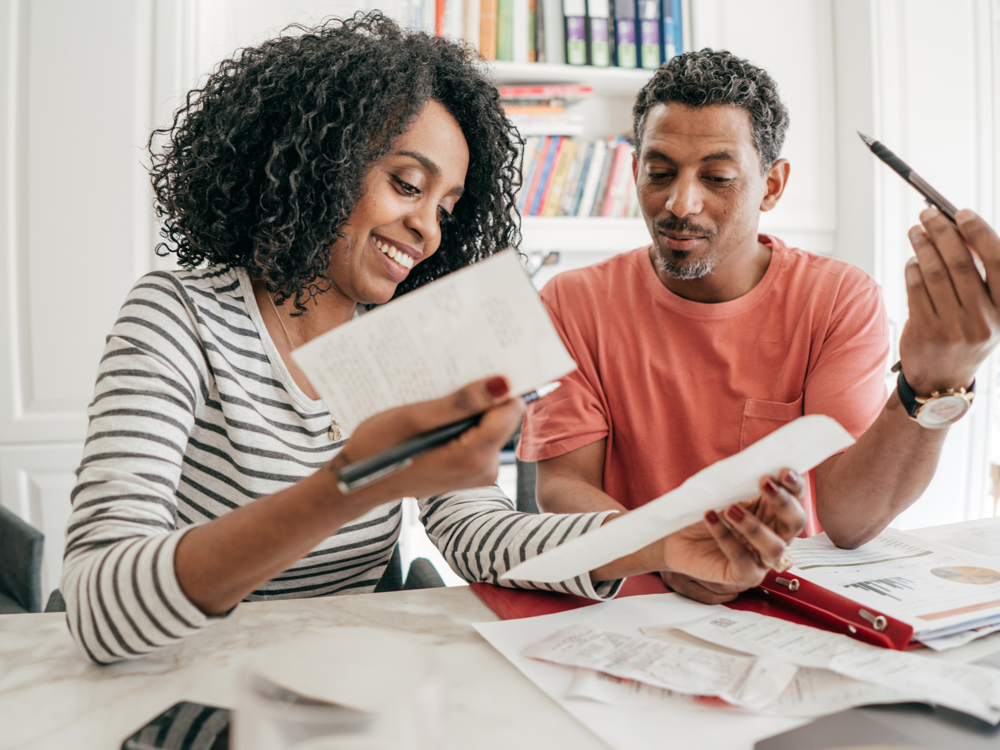 5 Money-Saving Tips for Managing your Expenses with Service Providers