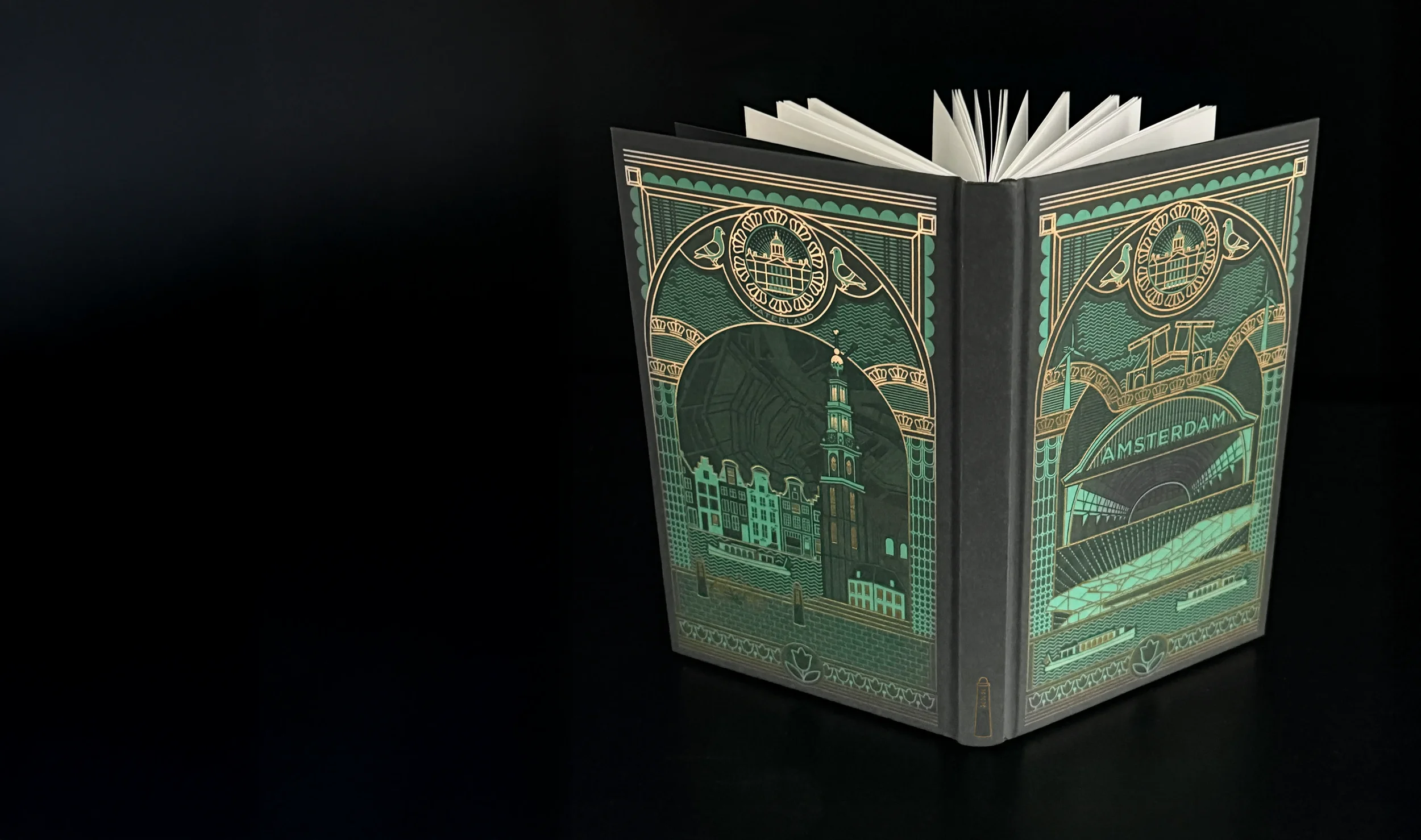 Waterland notebook