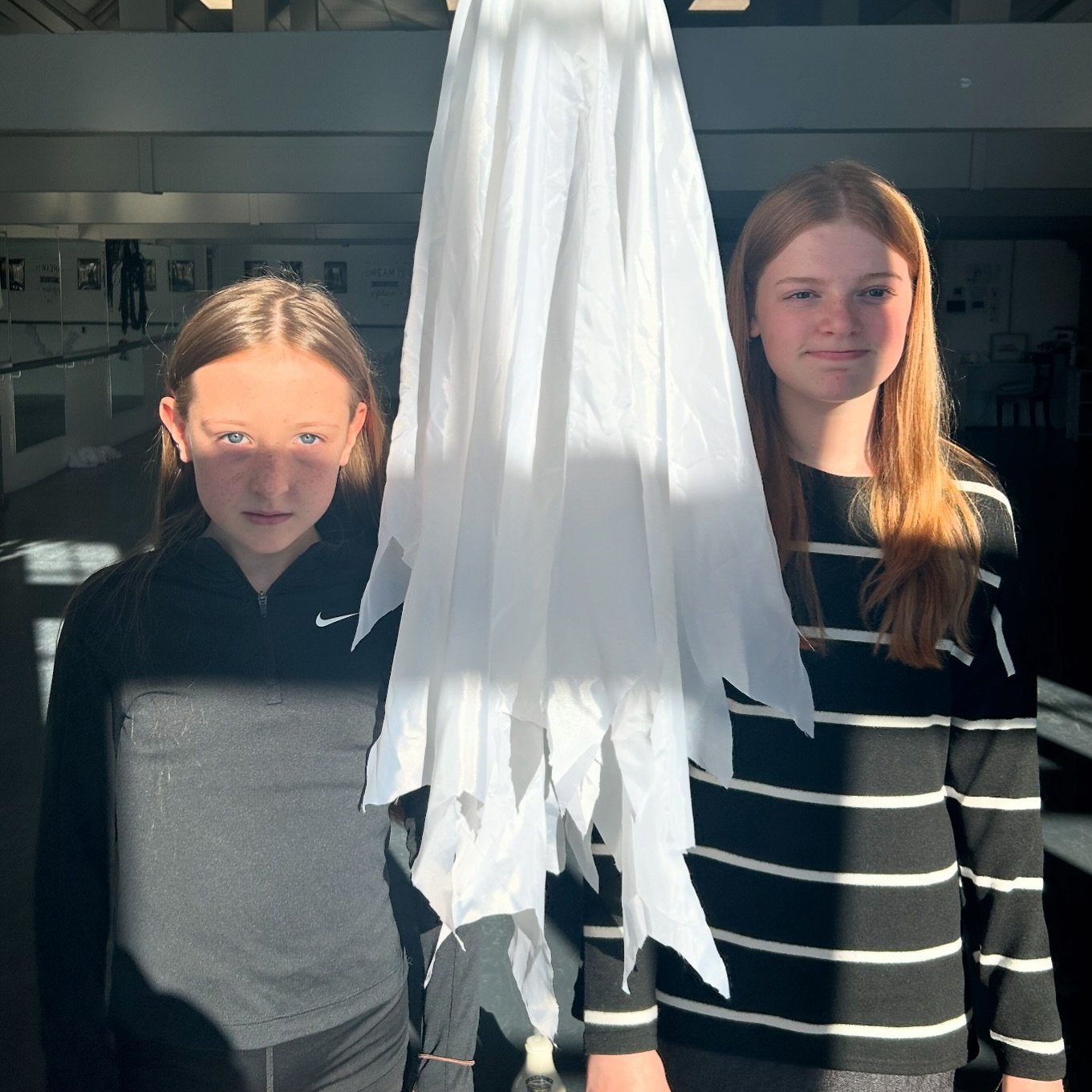 👻👻