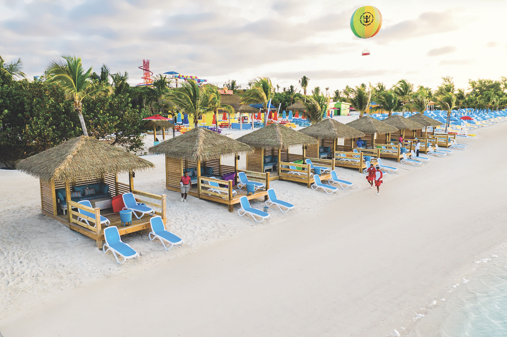 Coco Beach Club infinity pool at Perfect Day at CocoCay