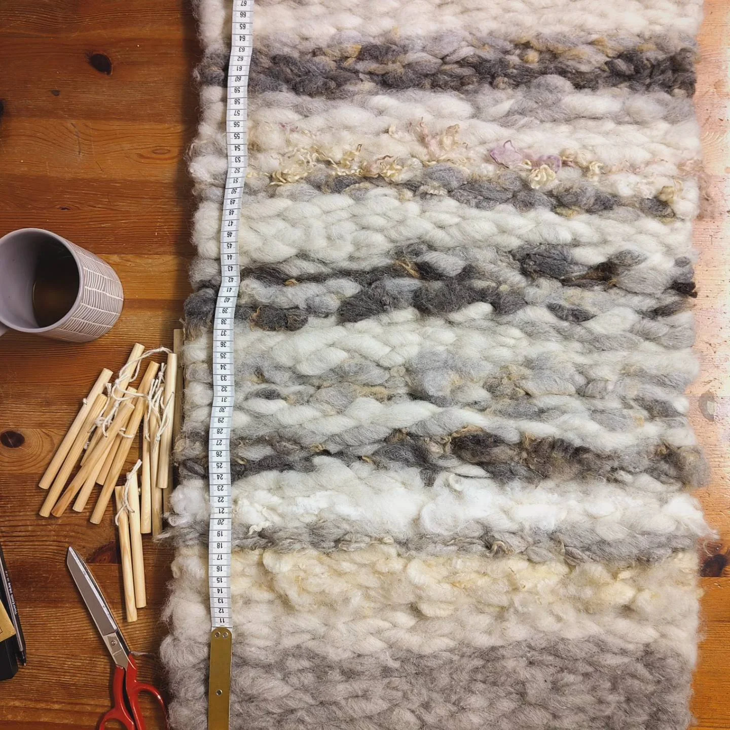 A Beginner’s Guide to Peg Loom Weaving — West Plum Studio
