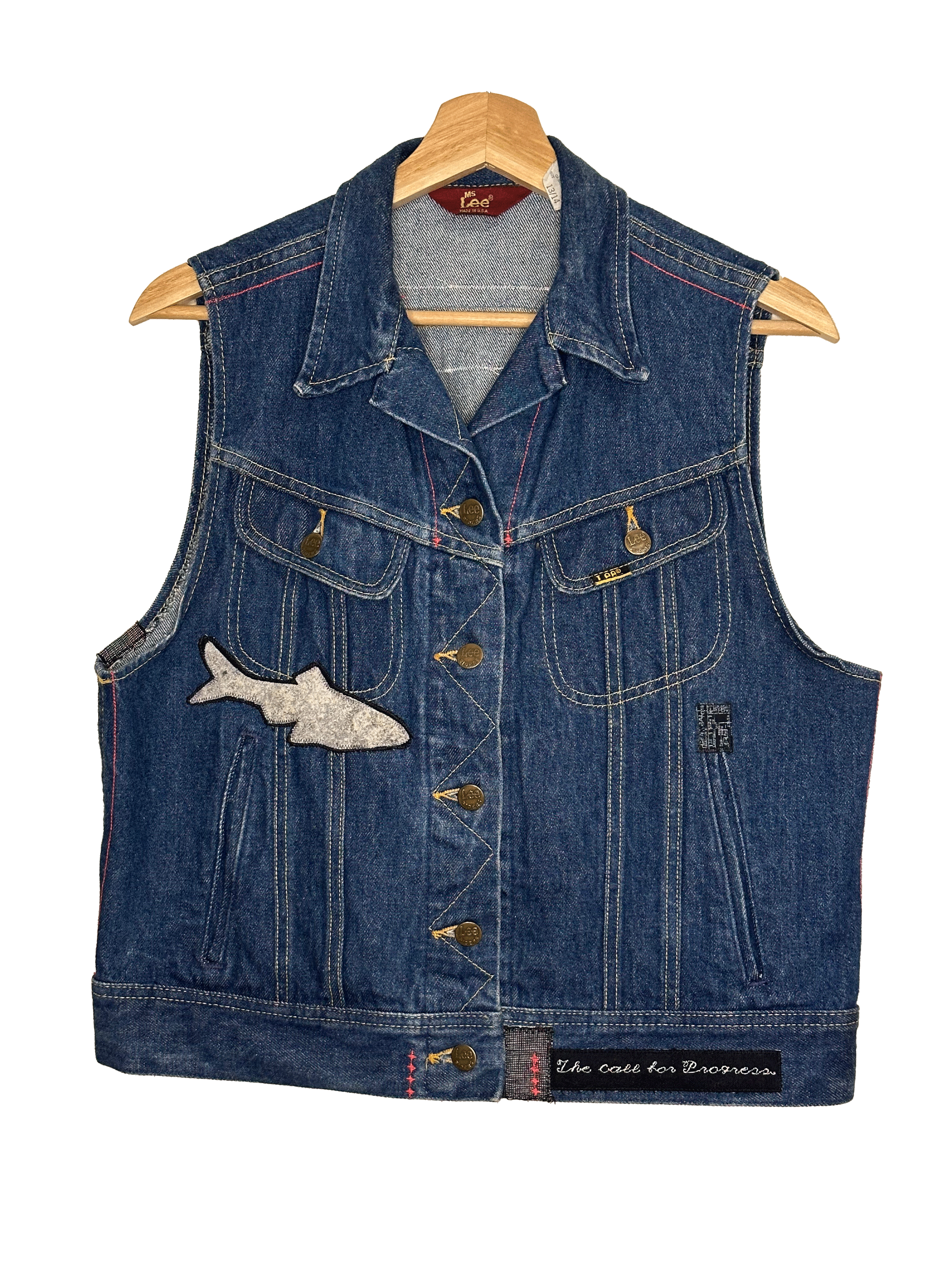 denim-fish-vest-front-close.png