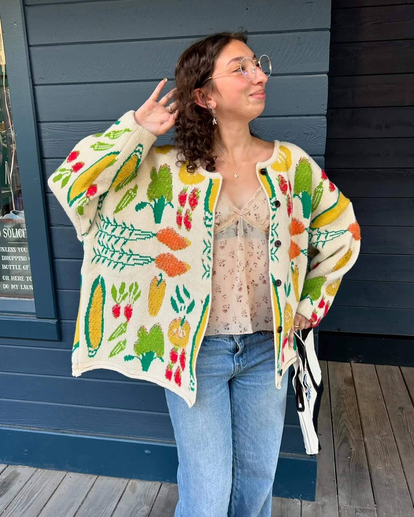 eat your vegetable, and why not wear them too? 😚🥕 come in and check out so many new arrivals including this new fruit &amp; veggie cardigan, new mini totes, and so much more!! 💛🍅🌞

#smallbusiness #jacksonholewyoming #boutique #womenowned #summer