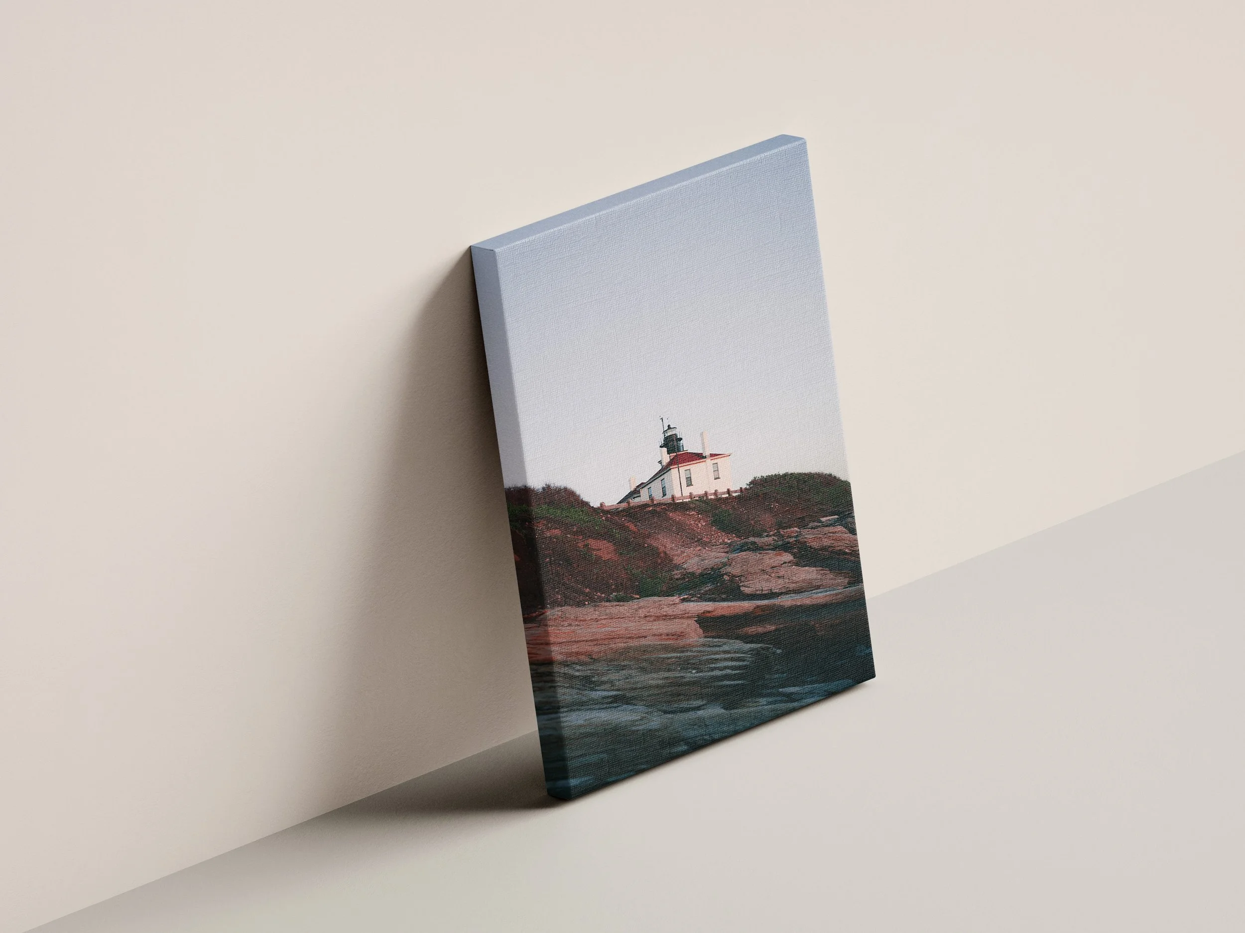 Beavertail Lighthouse 4.jpg