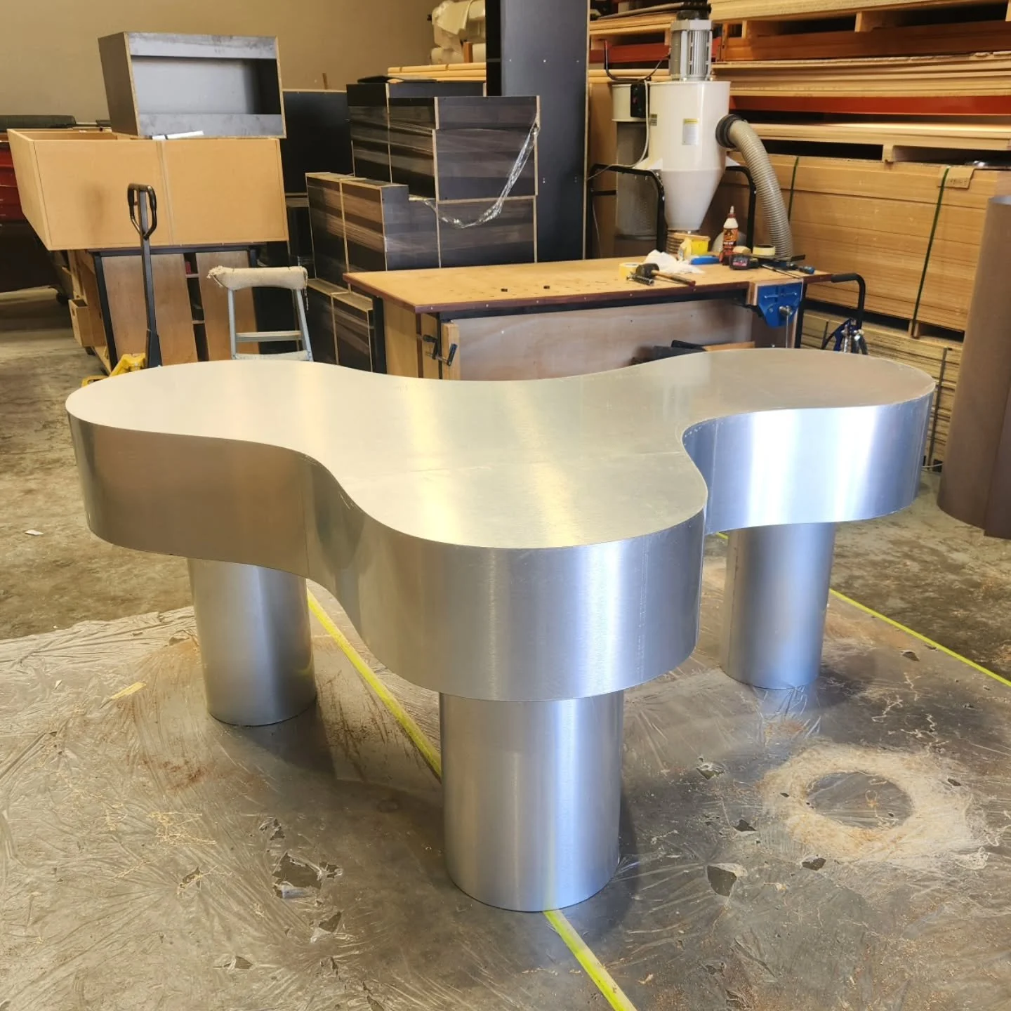 Big fidget spinner I guess. A heap of other round stuff we made for same client.

#madestuff #cncrouting