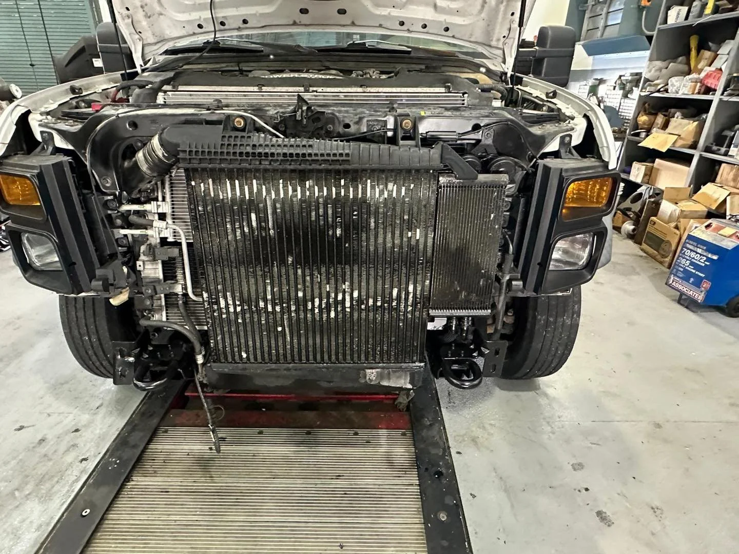 Aesthetic is cool and all, but sometimes it&rsquo;s about safety. Thank you to all the truck drivers and city workers out there. Please remember to keep your vehicles in top shape. You&rsquo;re too valuable💙🚛 #FleetManagement #Autoshop #upfitting #