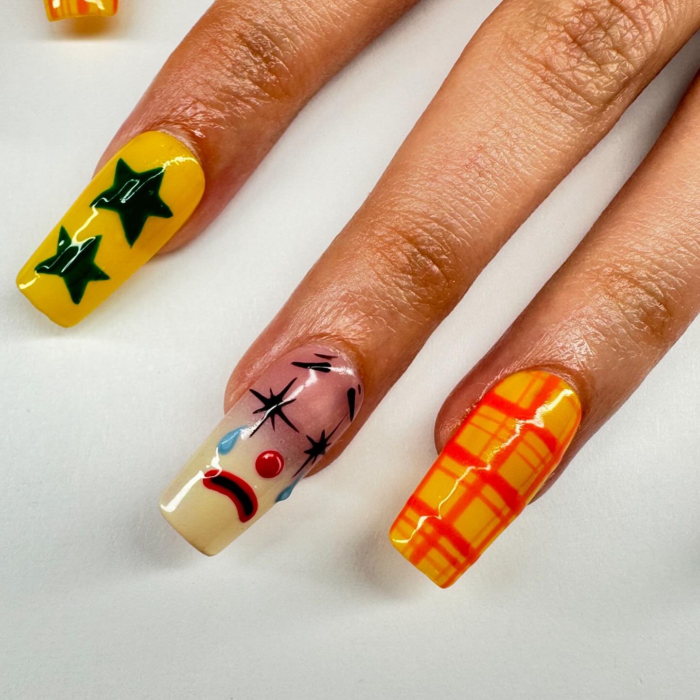 🌈
-
-
-
-

#gelnails #gelxnails #gelxapres #apresgelx #aura #apr&egrave;s #lanails #nails #nailsofinstagram #nailartist #3dnailart #handpaintednailart #nailart #nailinspo #nailsbyesco