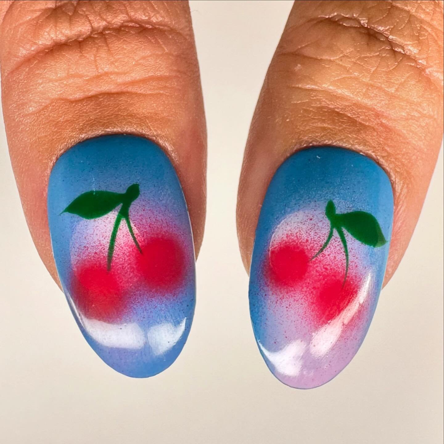 had to recreate @reallyhotgirl &lsquo;s airbrushed cherry nails 🍒

-
-
-
-

#gelnails #gelxnails #gelxapres #apresgelx #aura #apr&egrave;s #lanails #nails #nailsofinstagram #nailartist #3dnailart #handpaintednailart #nailart #nailinspo #nailsbyesco