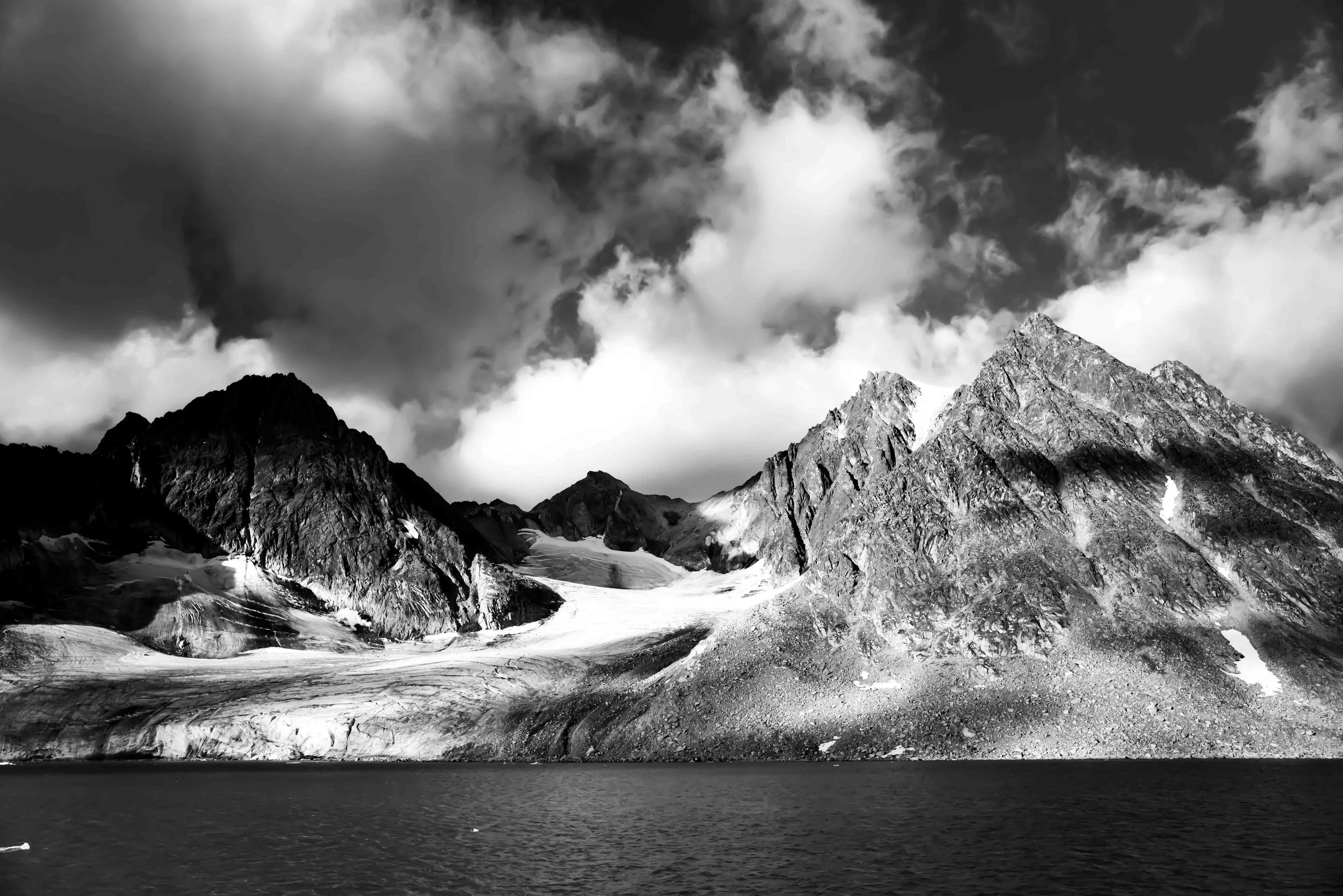Svalbard MonoChrome website-9.jpg