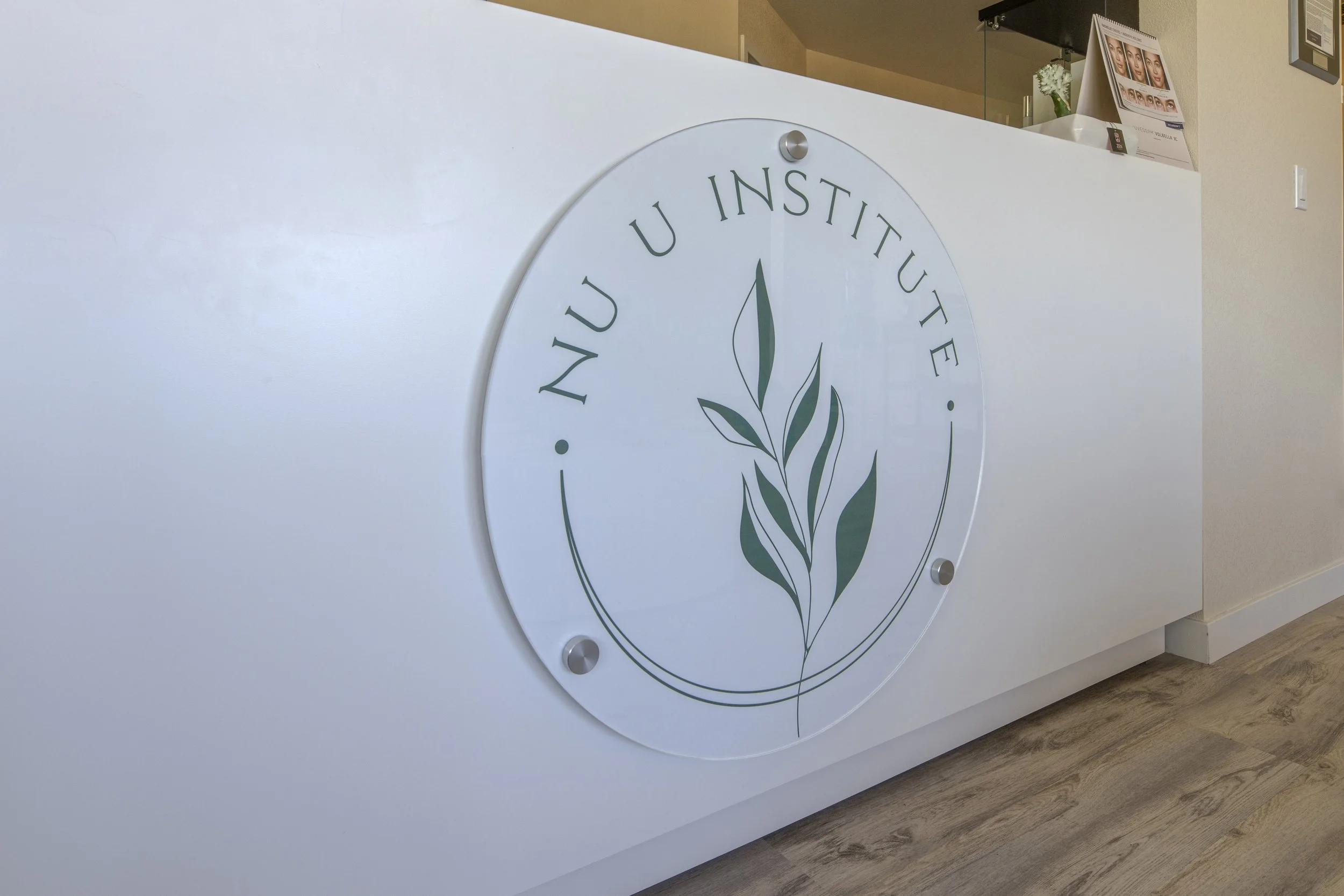 _0Z82724-Edit copy.jpg