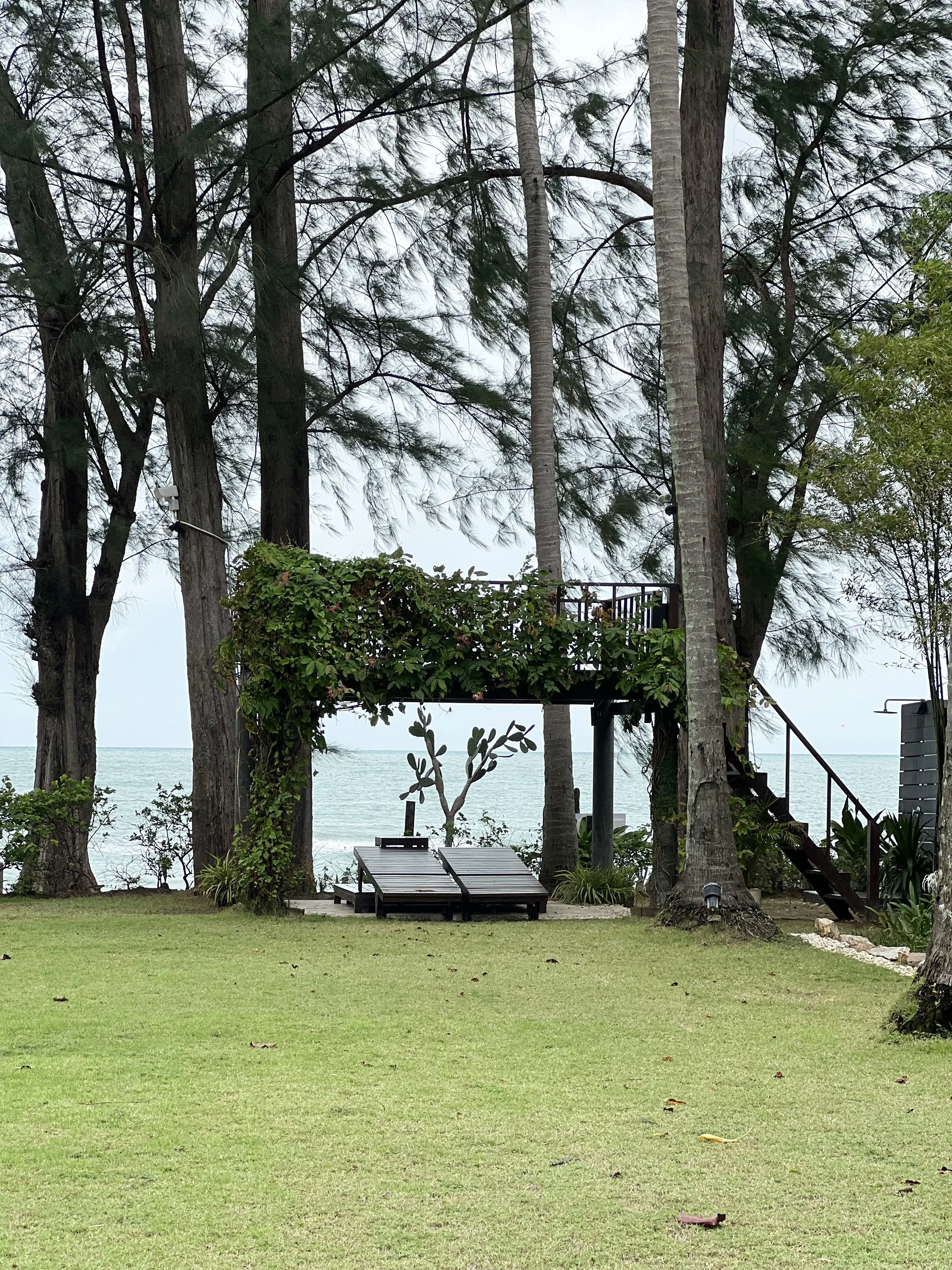 Ban Suriya Tree House- Ban Suriya- Samui