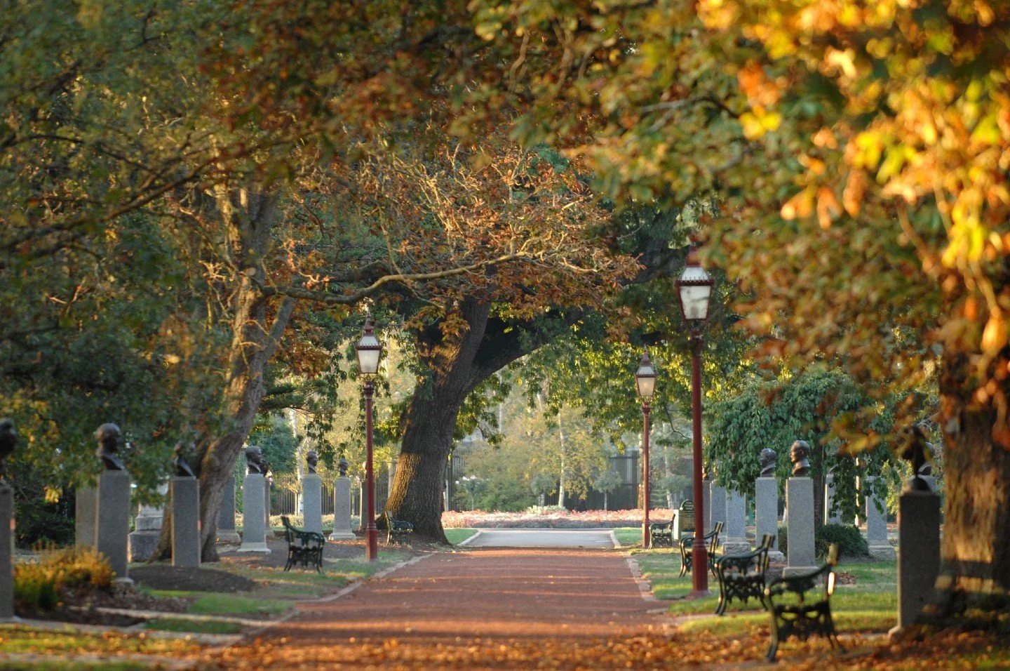 🌿 A walk through Prime Ministers Avenue is a walk through Australian history 🌳

Established in 1940 beneath the beautiful Horse Chestnut trees of the Ballarat Botanical Gardens, the Avenue remains one of the Gardens&rsquo; most iconic features 🌼

