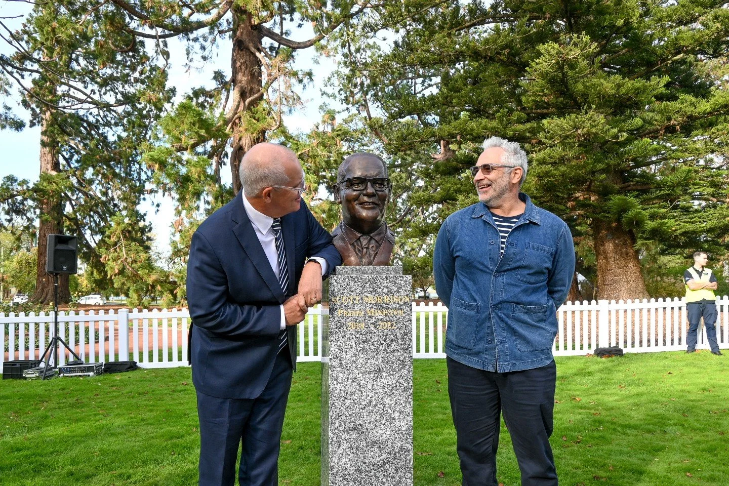 Today marked a significant moment for the Ballarat Botanical Gardens, with former Prime Minister Scott Morrison officially unveiled as the 30th Prime Minister commemorated on the iconic Prime Ministers Avenue.

The sculpture is also the first work by