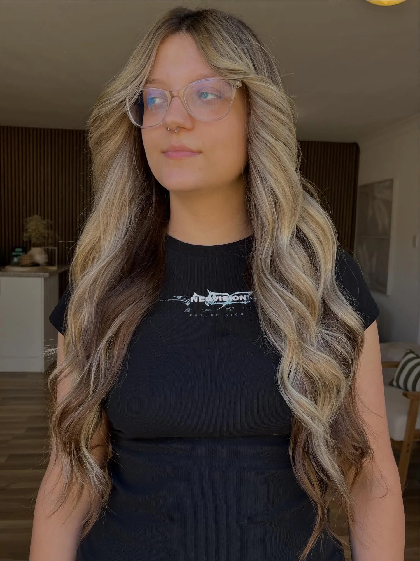 Long locks ✔️
Healthy hair ✔️
Low maintenance ✔️
The perfect lived-in blonde ✔️

#centralcoasthairdresser #ettalongbeach #hairdresser #livedinblondes #blonde
