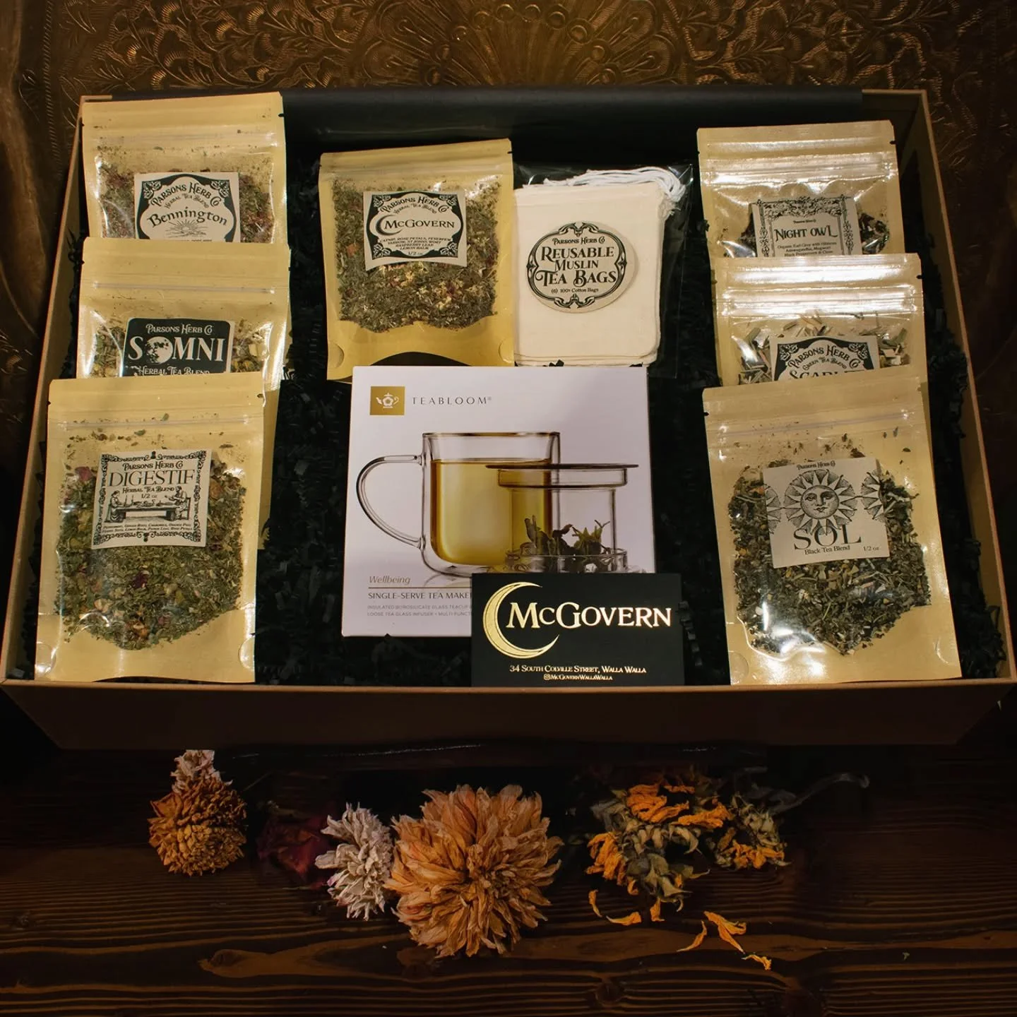 Give the gift of Tea with our Tea Sampler Gift Box. All of McGovern's in-house tea blends along with a TeaBloom infuser tea cup and reusable muslin tea-bags - all under one lid. 

Available starting Saturday December 13 at our Holiday Night Market 6-