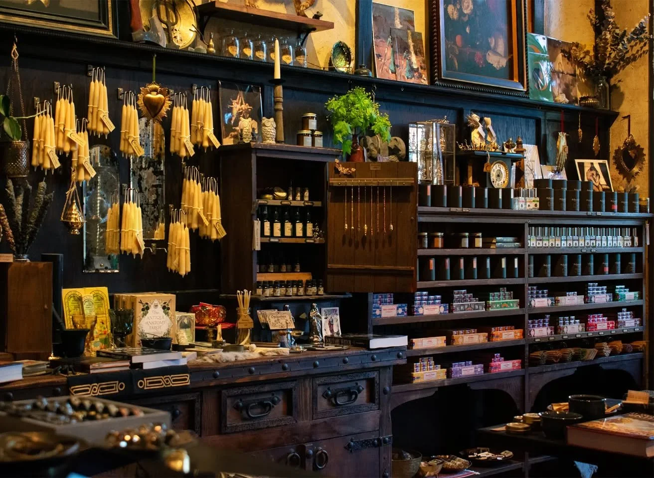 The vibes are vibing today 💃🕺

#apothecary #herbshop #incenseshop #candleshop #downtownwallawalla