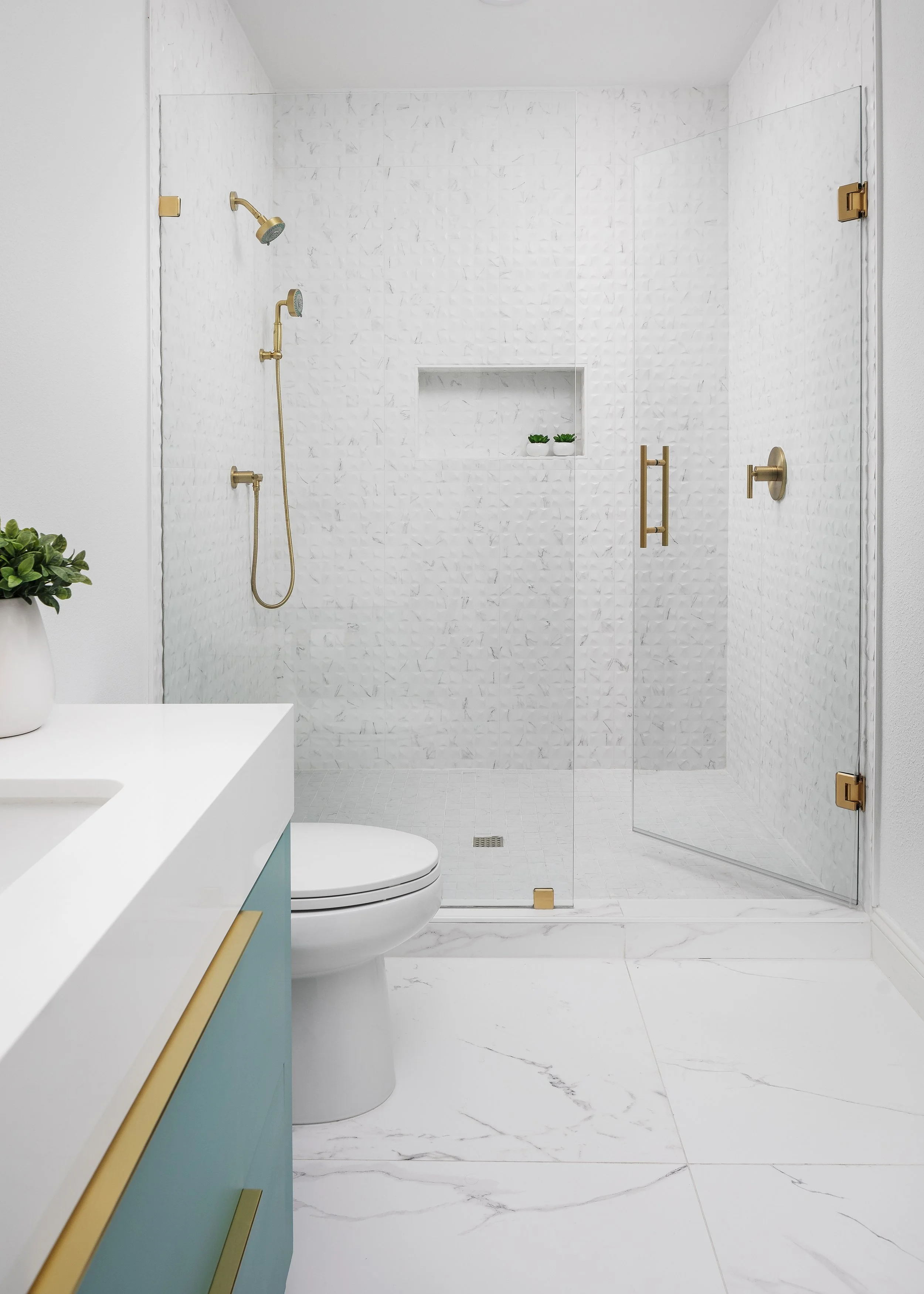 PixelSold_ 104_Beacon_Court (10 of 27).jpg