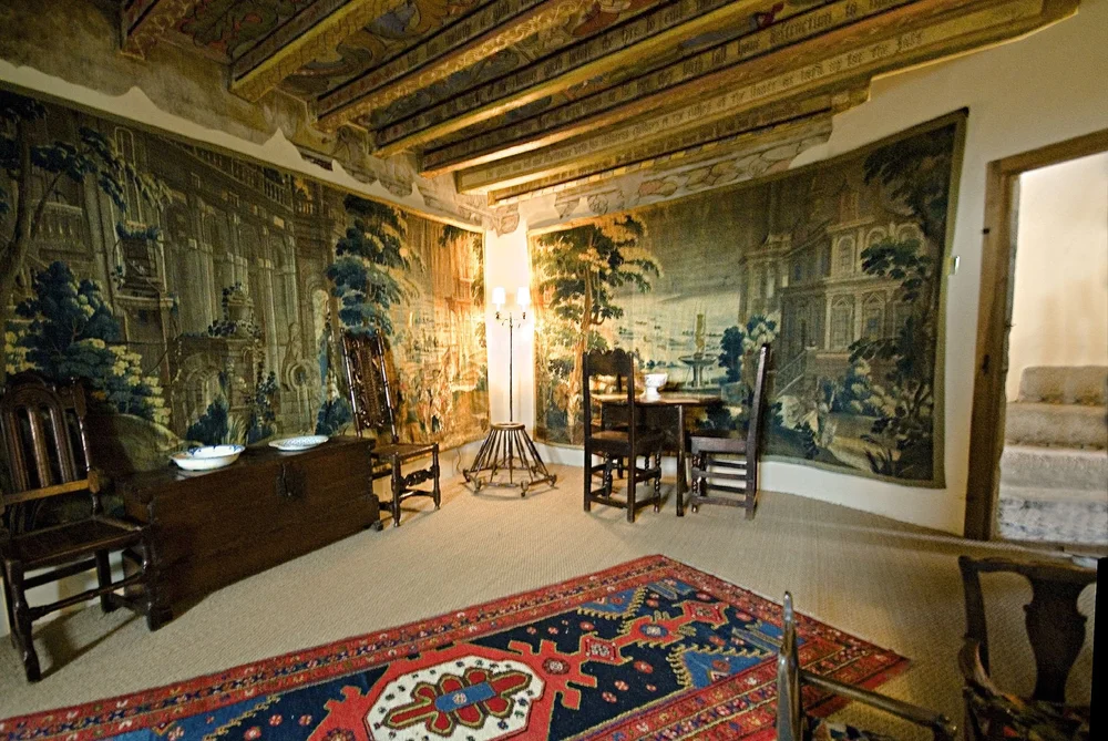   The Green Lady's Room in Crathes Castle   youngrobv  CC BY-NC 2.0 