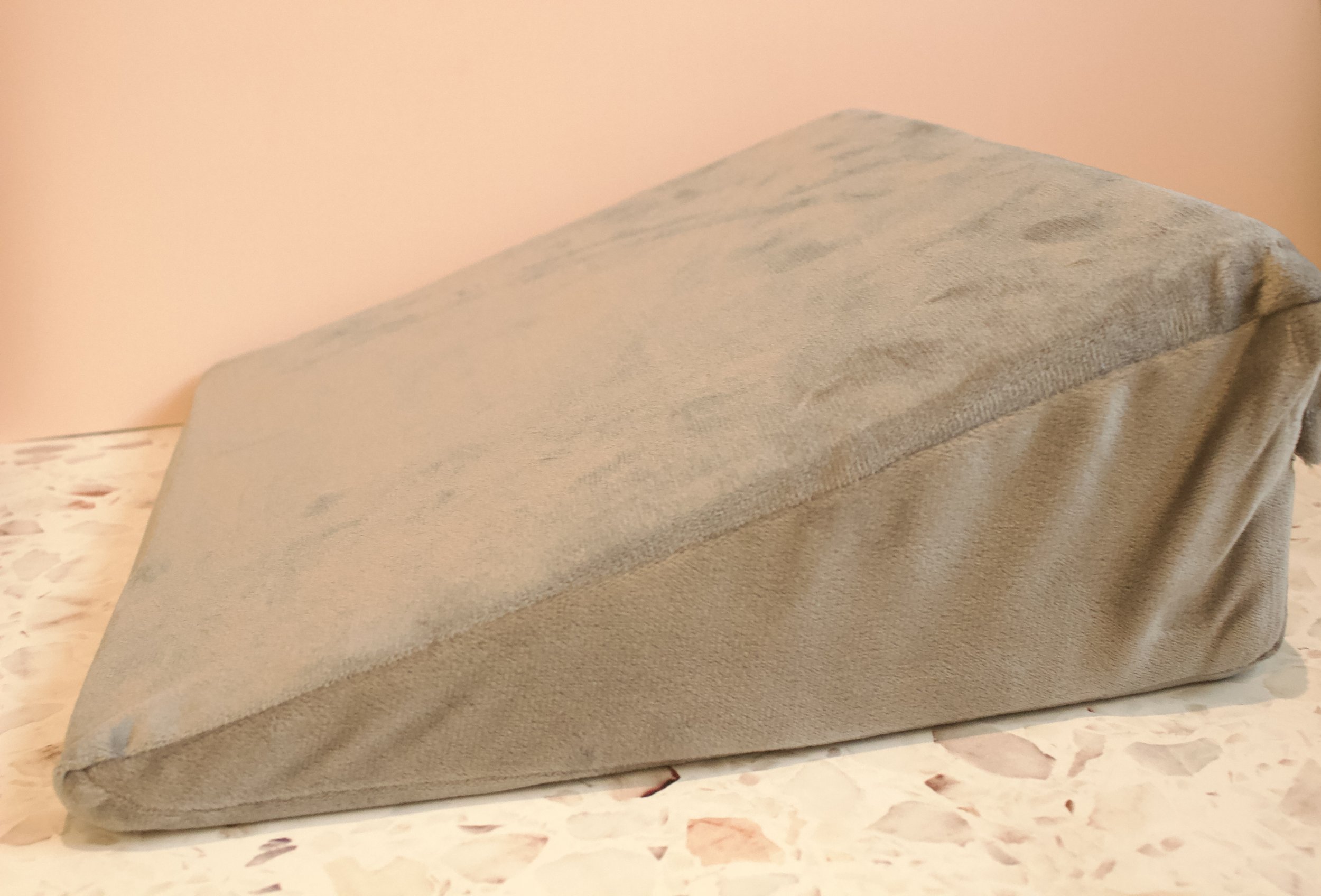 Pregnancy wedge pillow