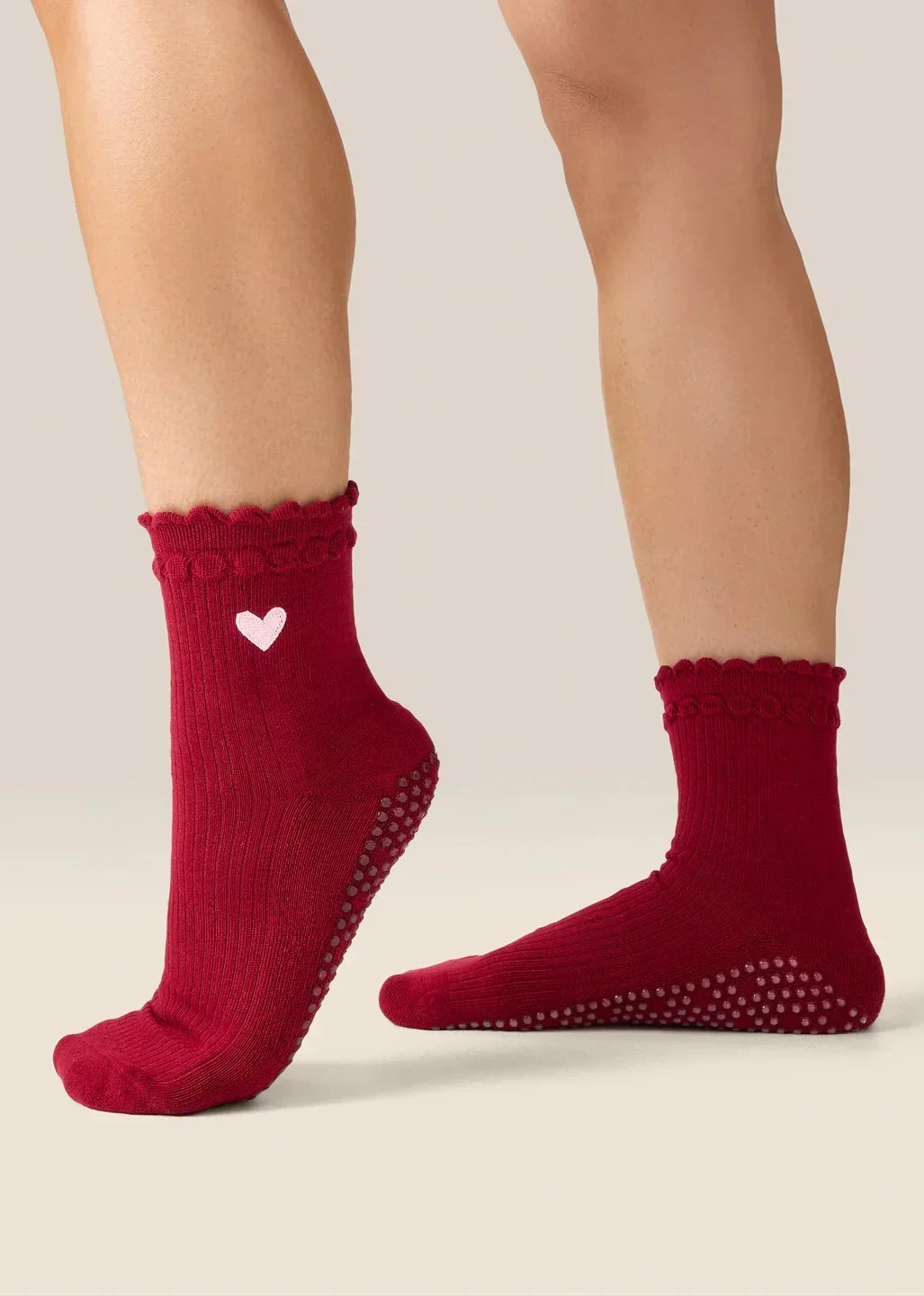 pilates socks red .webp