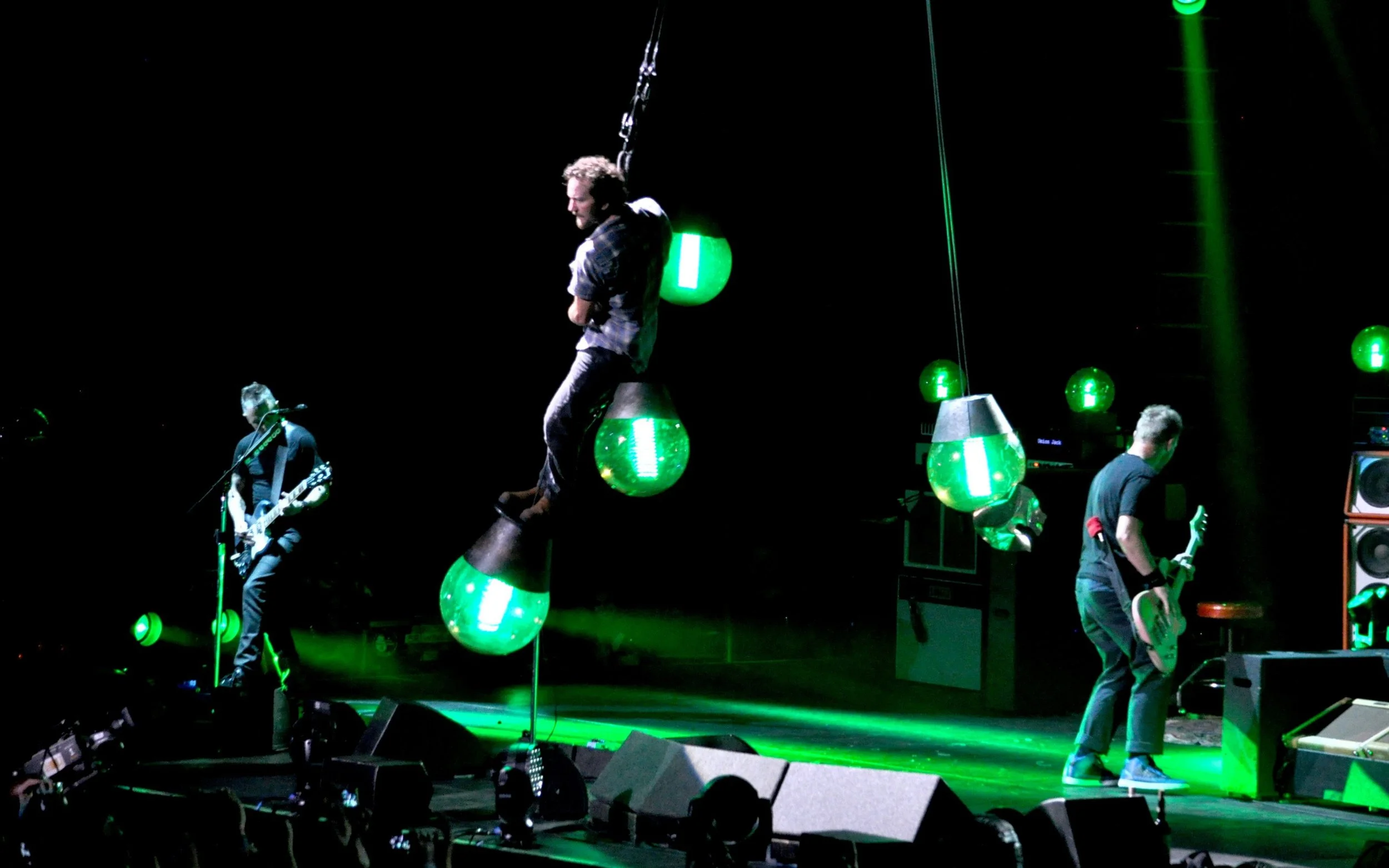 Photo by Rob Skinner
