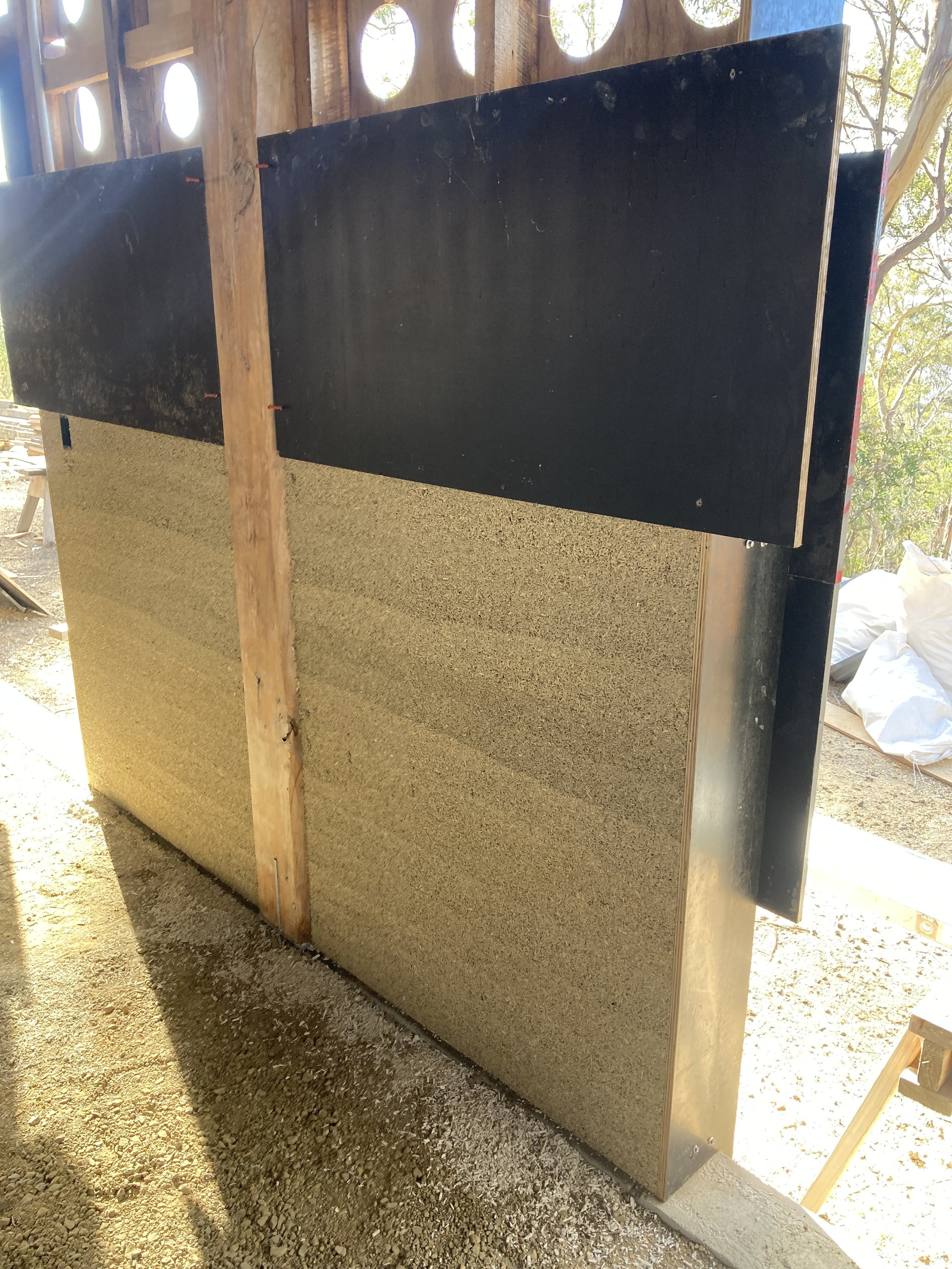 Bicheno Bushbuck. Construction progress and formwork for the hempcrete