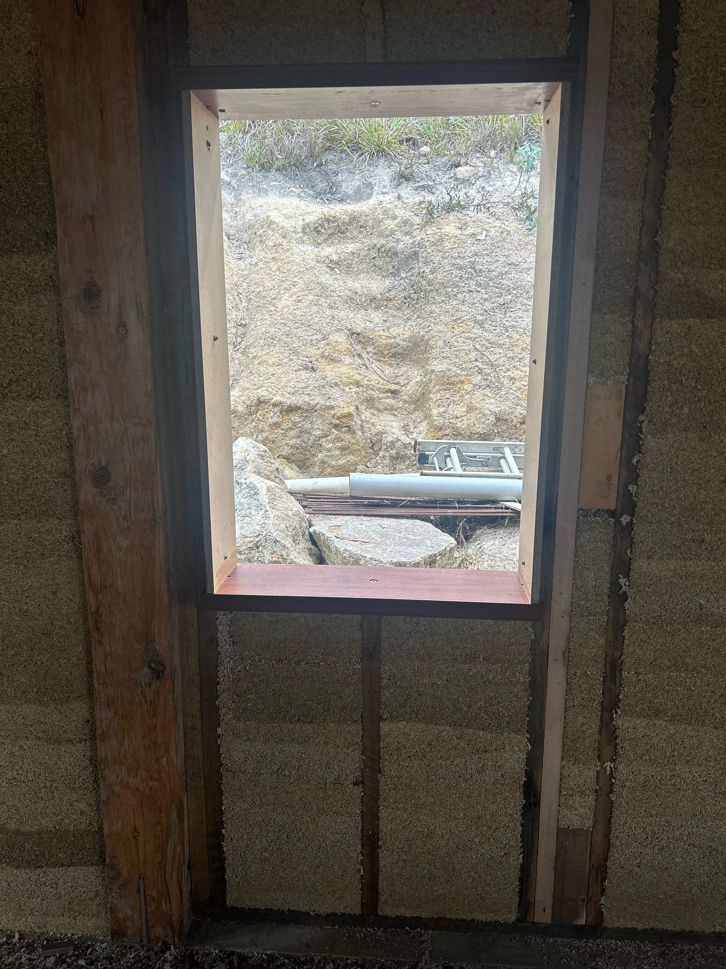 Bicheno Bushbuck. Construction progress hempcrete window detail