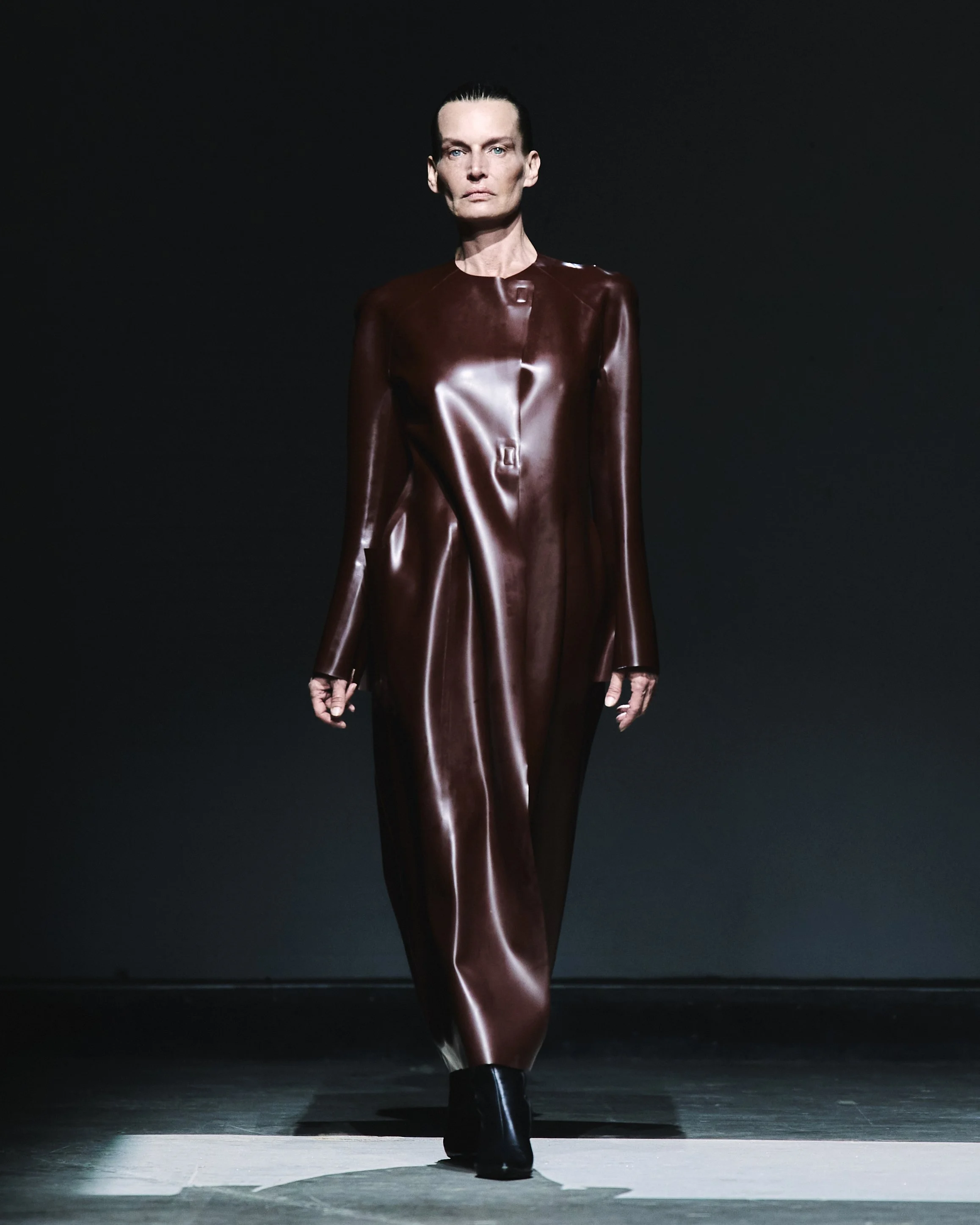 HARRI RUNWAY PC - Alexis White 07.jpg