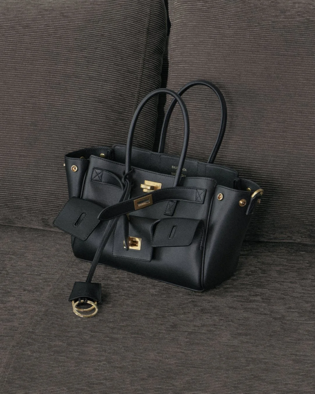 BALENCIAGA NEW YEAR SERIES STILL LIFE IMAGE 6.jpg
