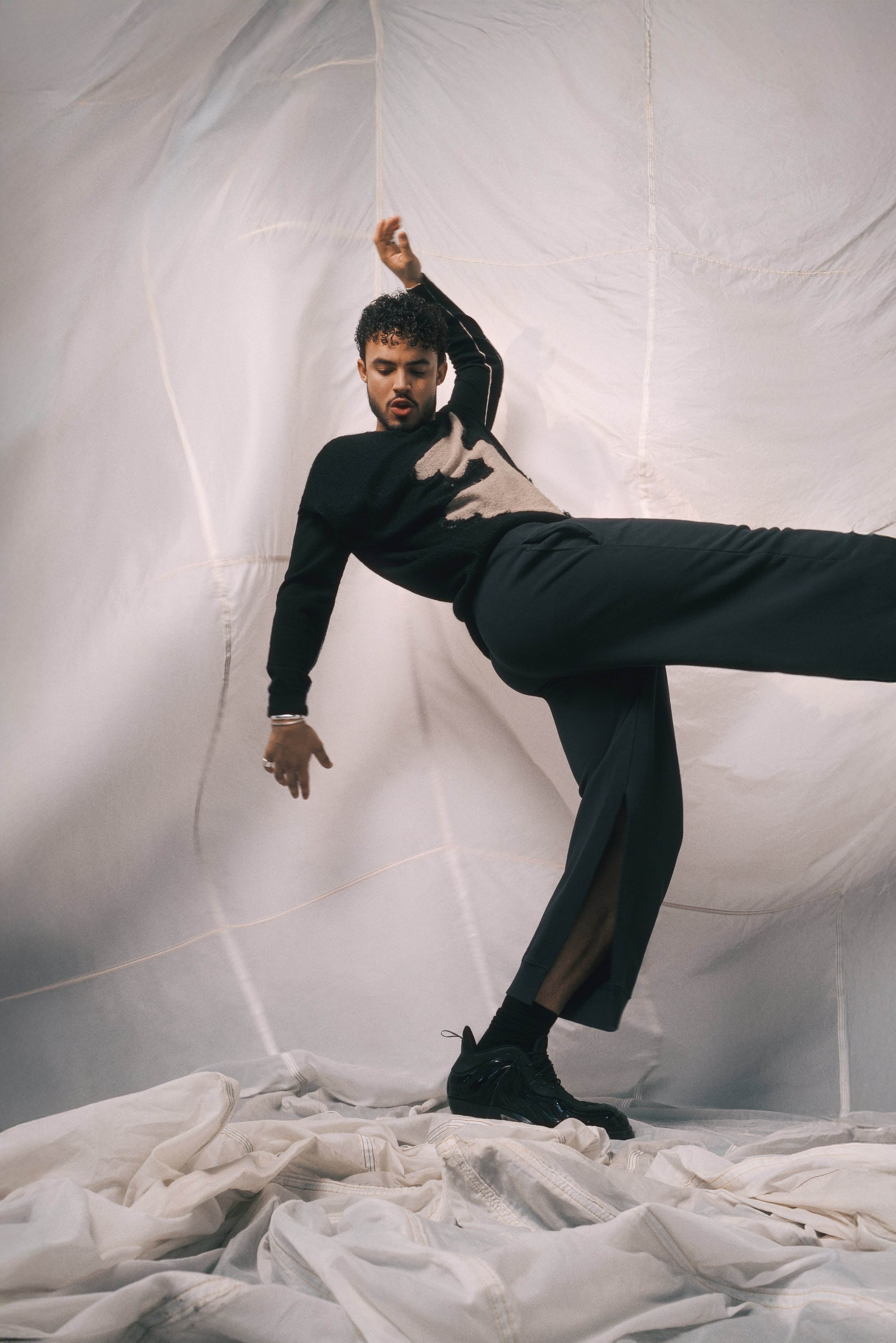 IN CONVERSATION WITH MATTHEW BROOME