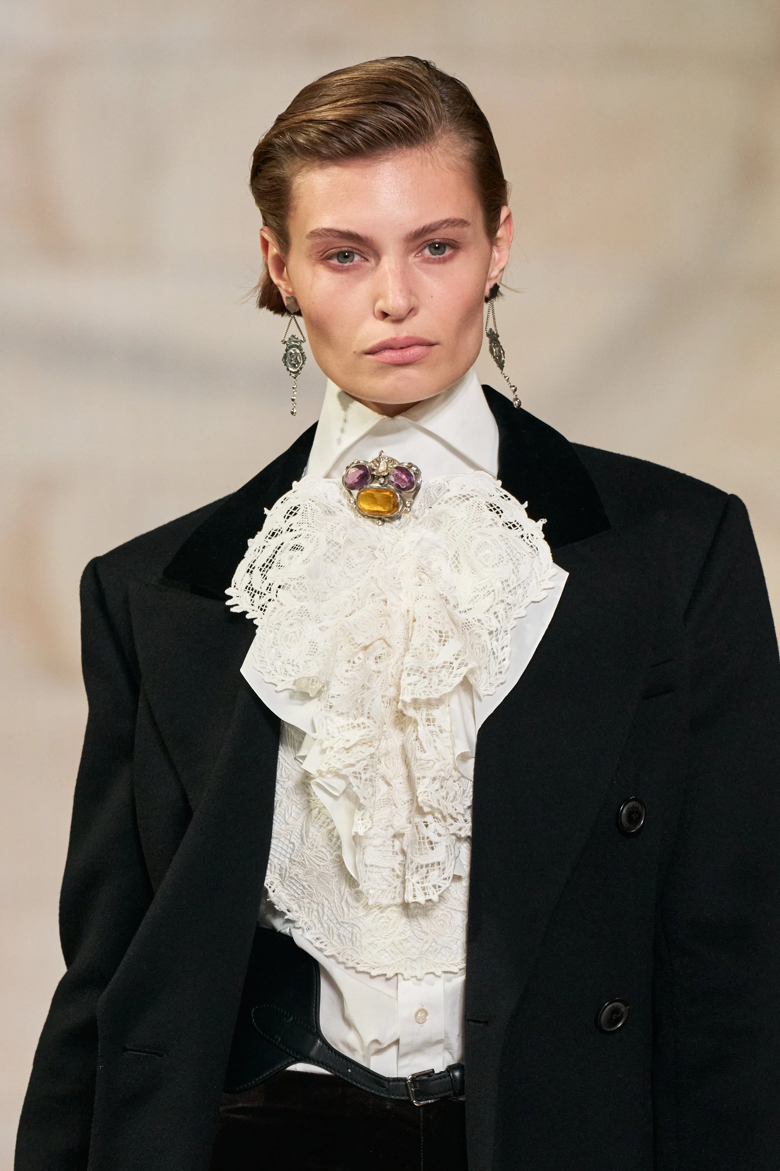 Look29detail.jpg