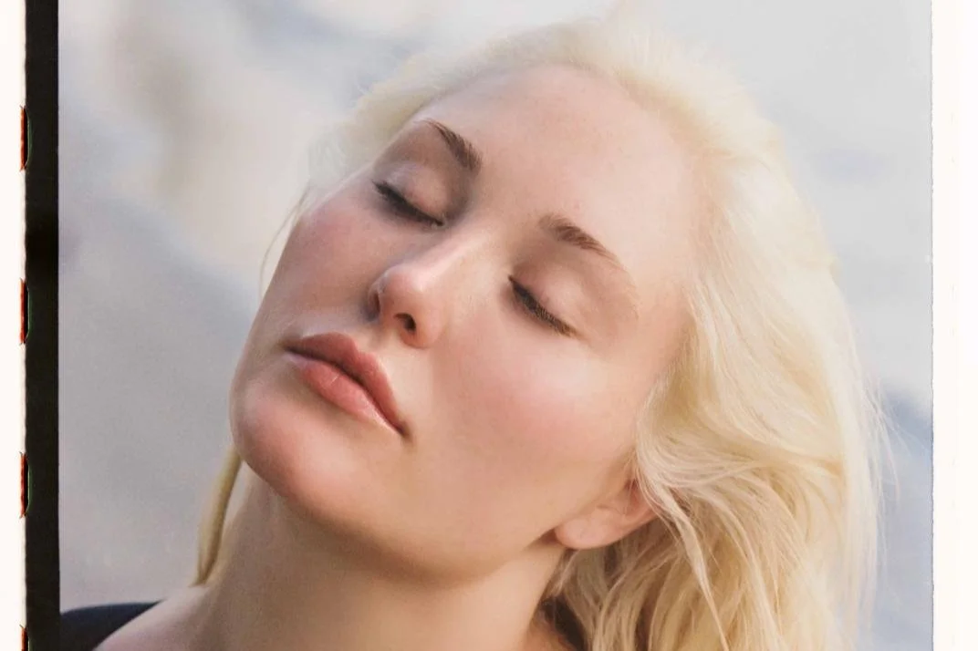 IN CONVERSATION WITH HAYLEY HASSELHOFF