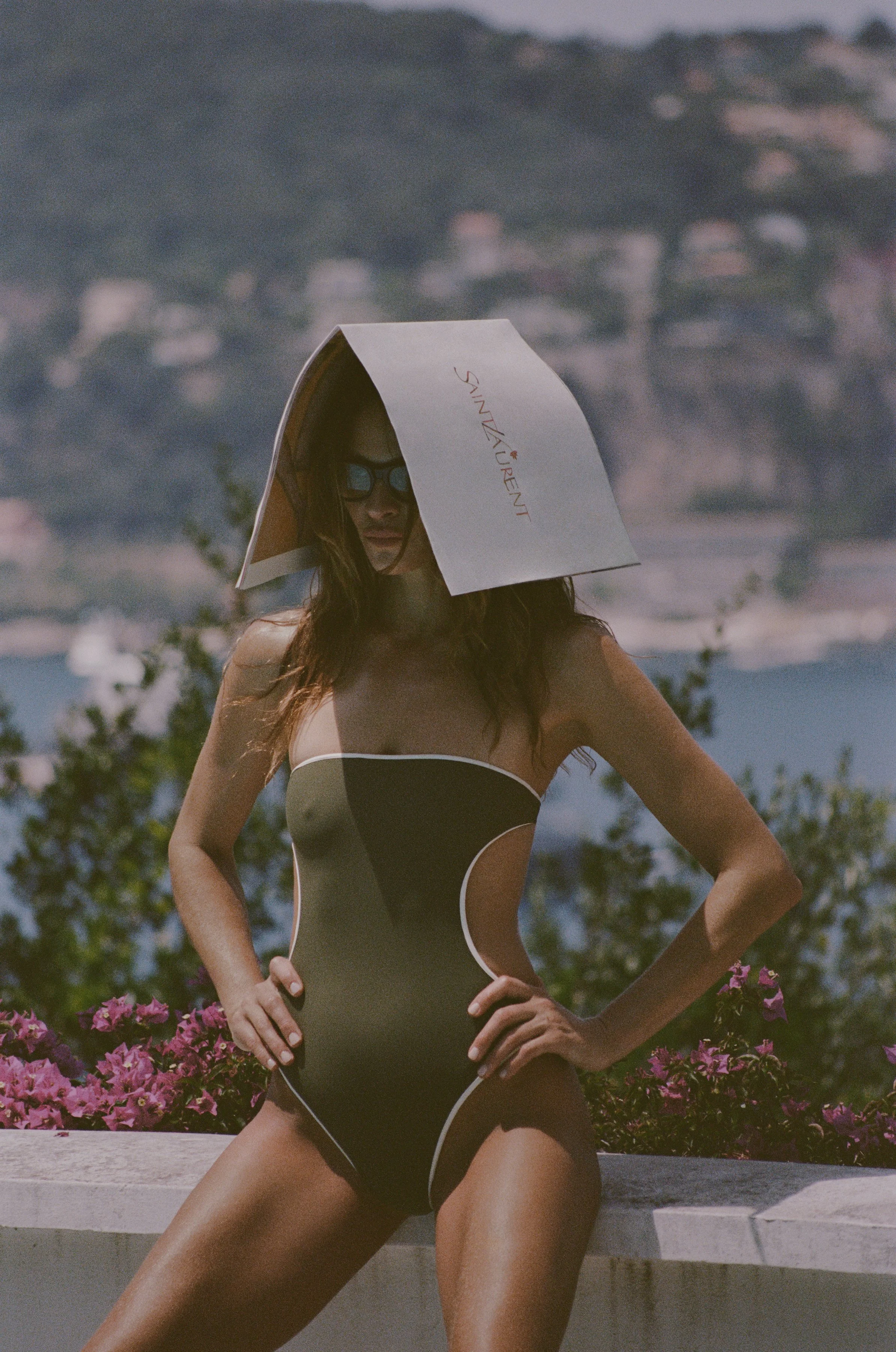 SAINT_LAURENT_SUMMER25_SHADES-OF-SUMMER_01_HR.jpg