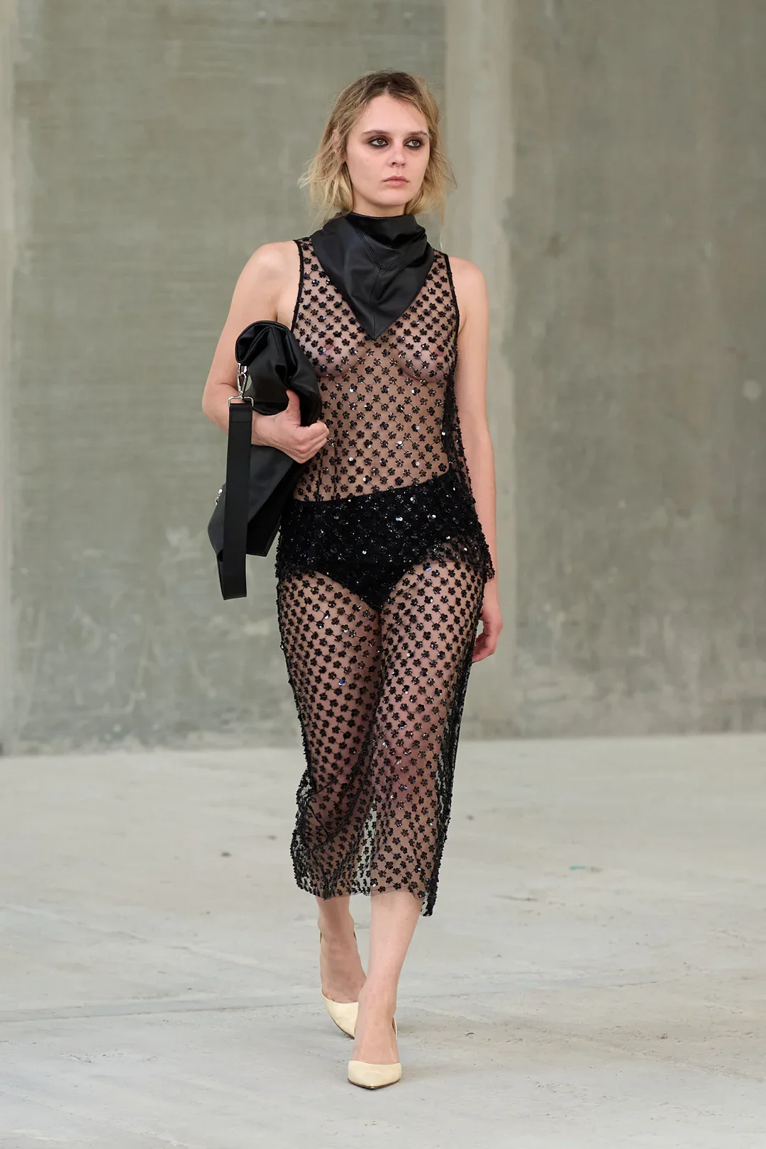 SS26-Copenhagen-Fashion-Week-Herskind-Runway-2x3-James-Cochrane-5_a96107fb-8835-45c9-b65c-7548a29bc90c.jpg.webp