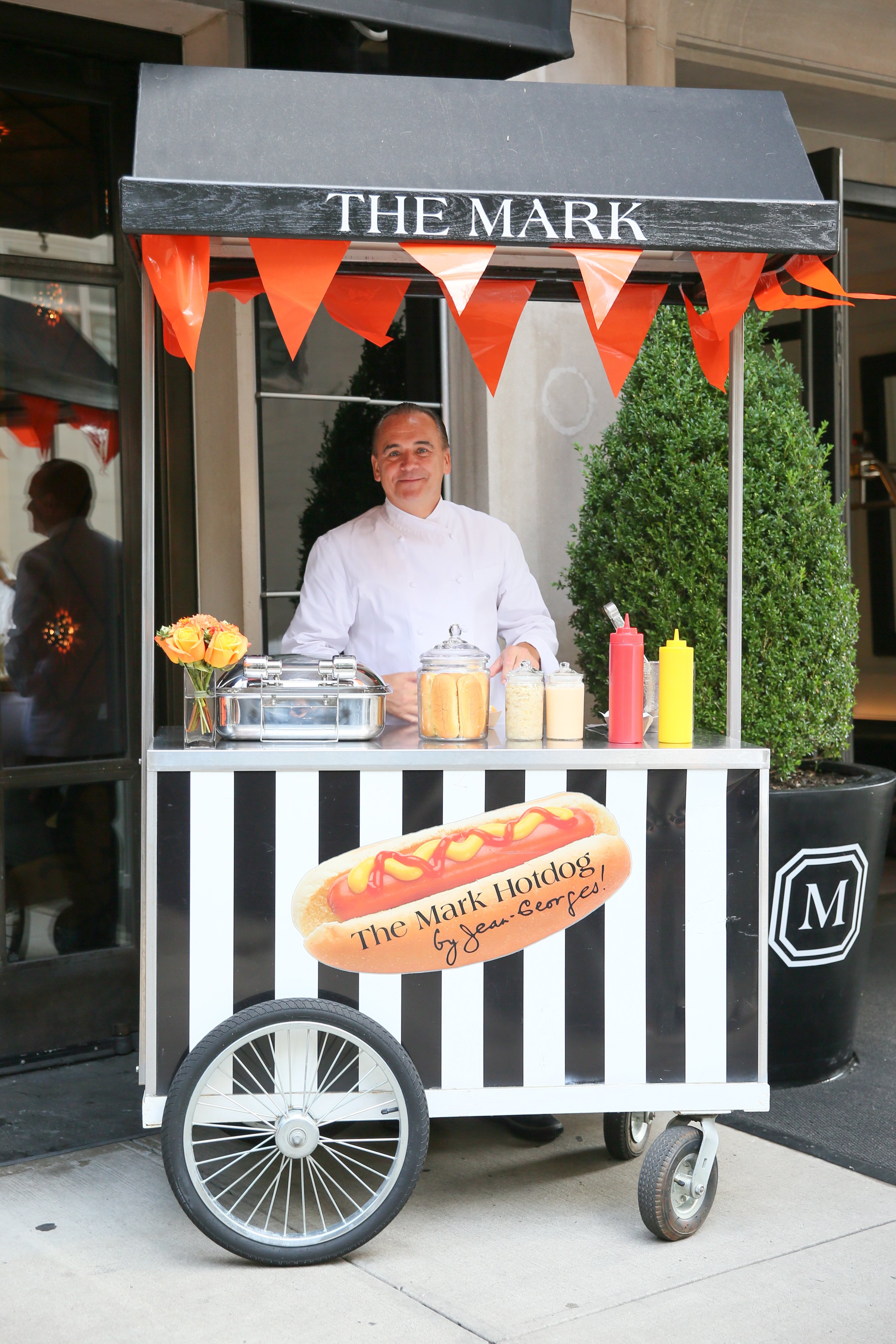 Hot Dog Cart 2 .jpg