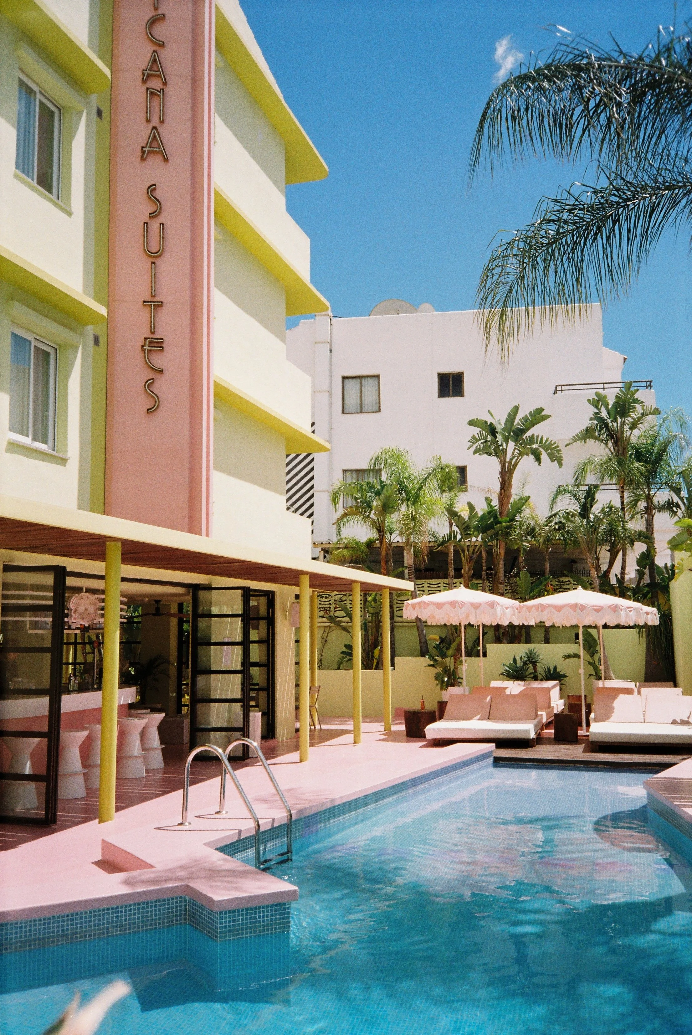 Tropicana.jpg