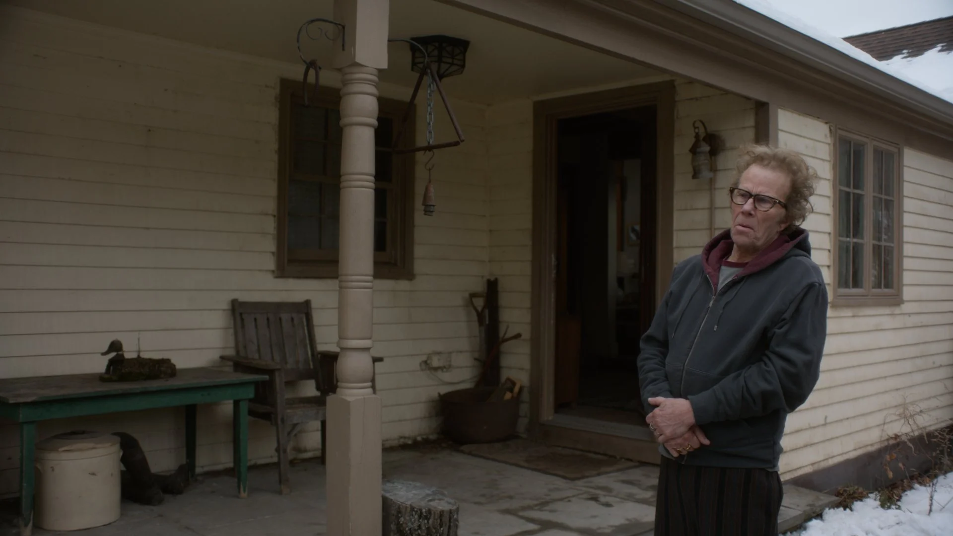 SLP_FATHER MOTHER SISTER BROTHER_JIM JARMUSH_2.jpg