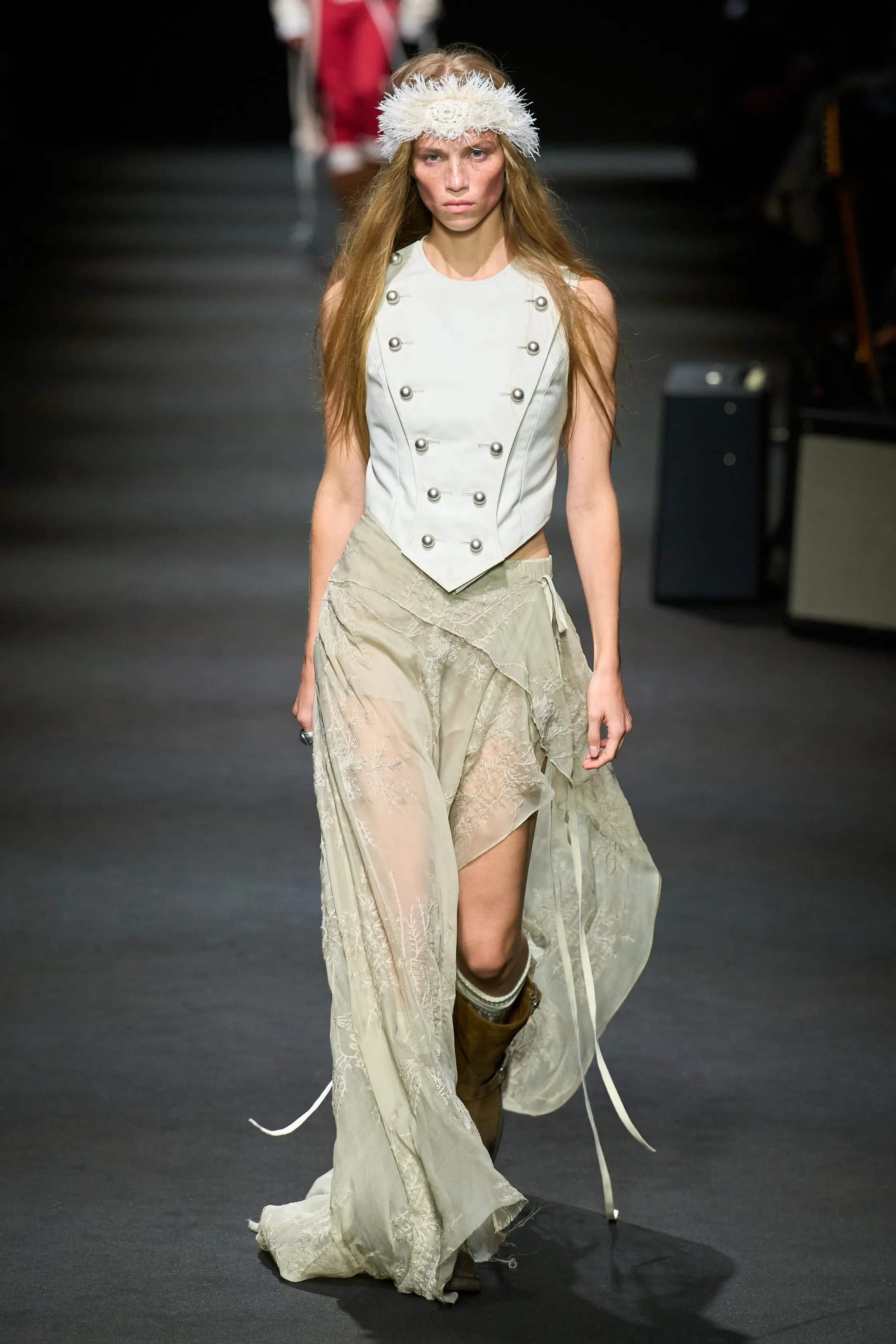 00012-ann-demeulemeester-spring-2026-ready-to-wear-credit-gorunway.jpg.webp