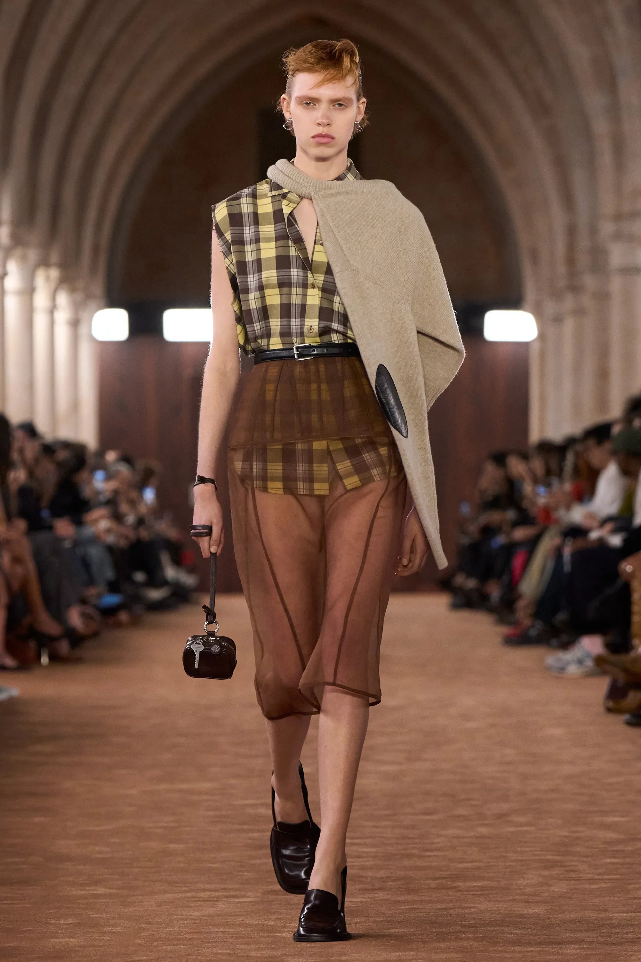 00003-acne-studios-spring-2026-ready-to-wear-credit-gorunway.jpg.webp