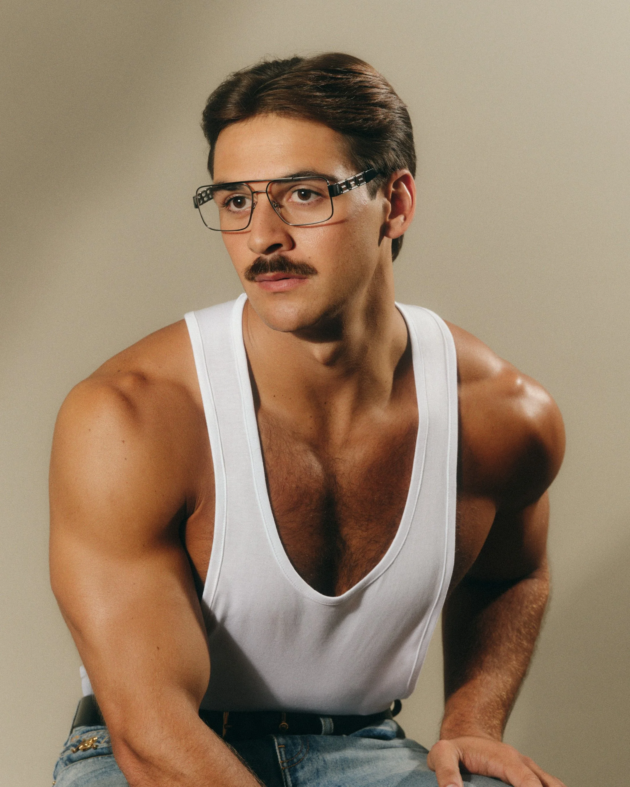 VERSACE_GRECAEYEWEAR_WES_GUNMETALOPTICAL_D2_NOLOGO_1080x1350_19.jpg