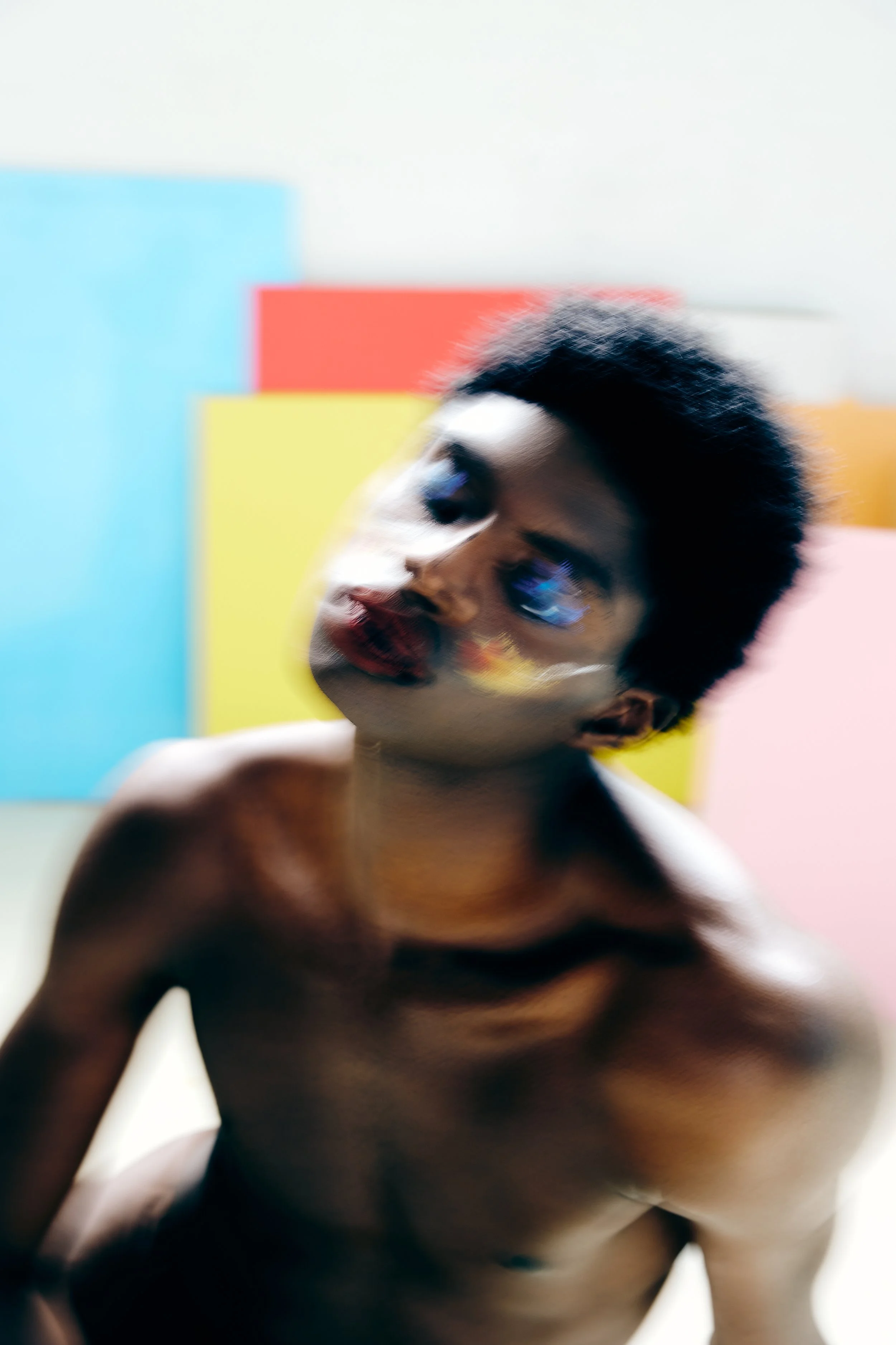 ro creative 911340.jpg
