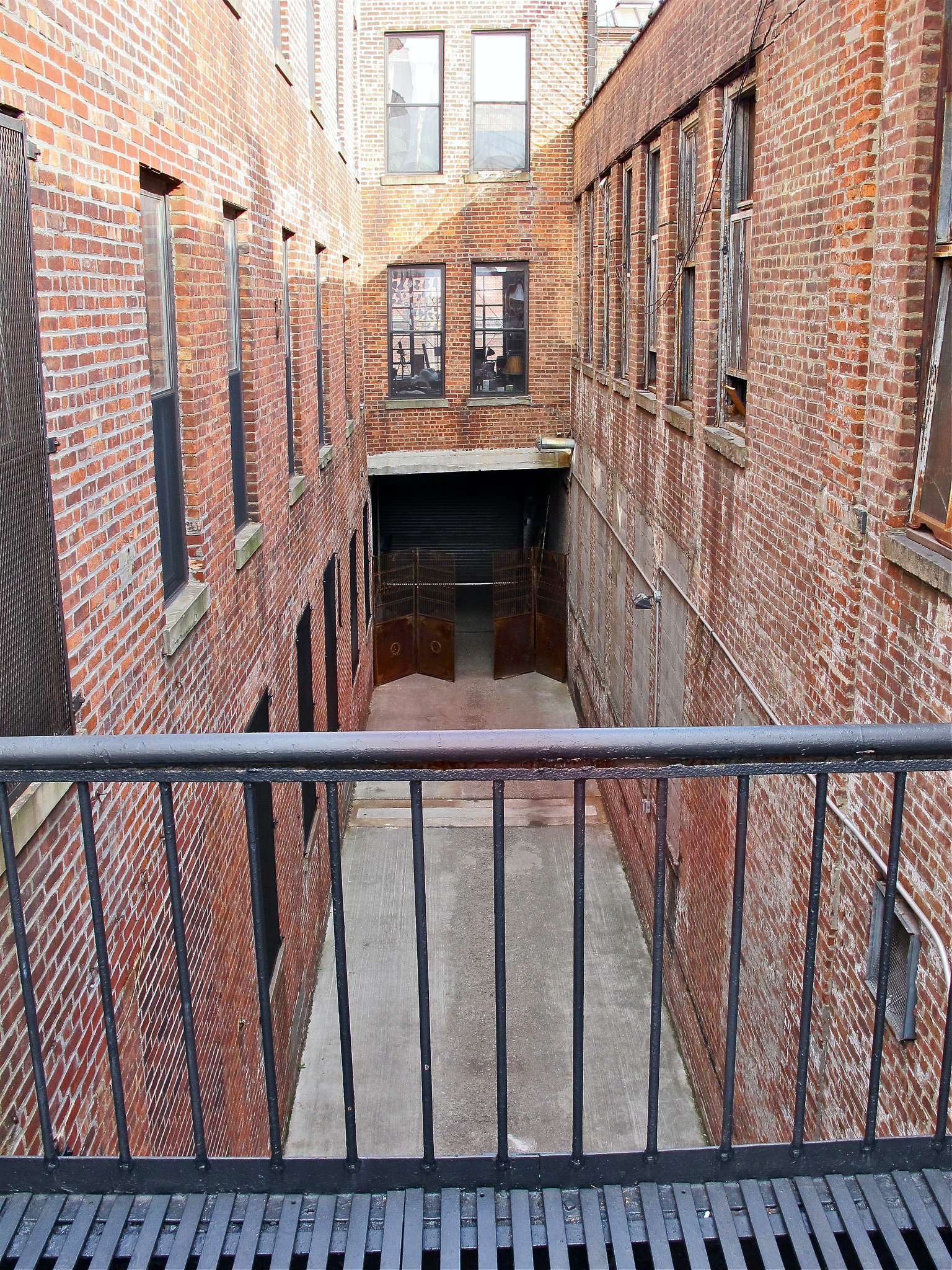 20_The 1896_Driveway_Courtyard_Driveway_View from Balcony.png