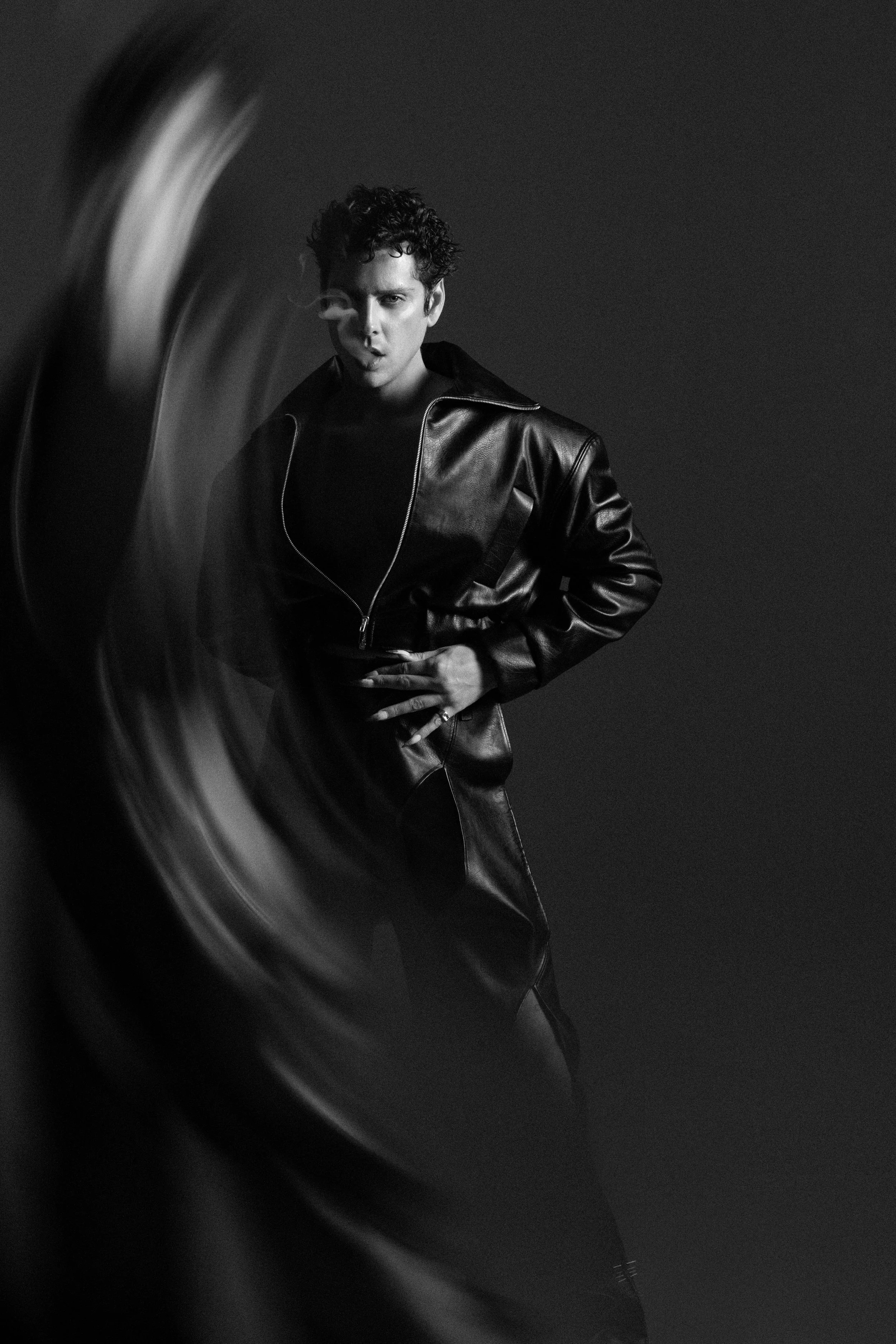 Edu_Casanova_Lucas_Lei_Numero_Netherlands_Magazine_0345 3.jpg