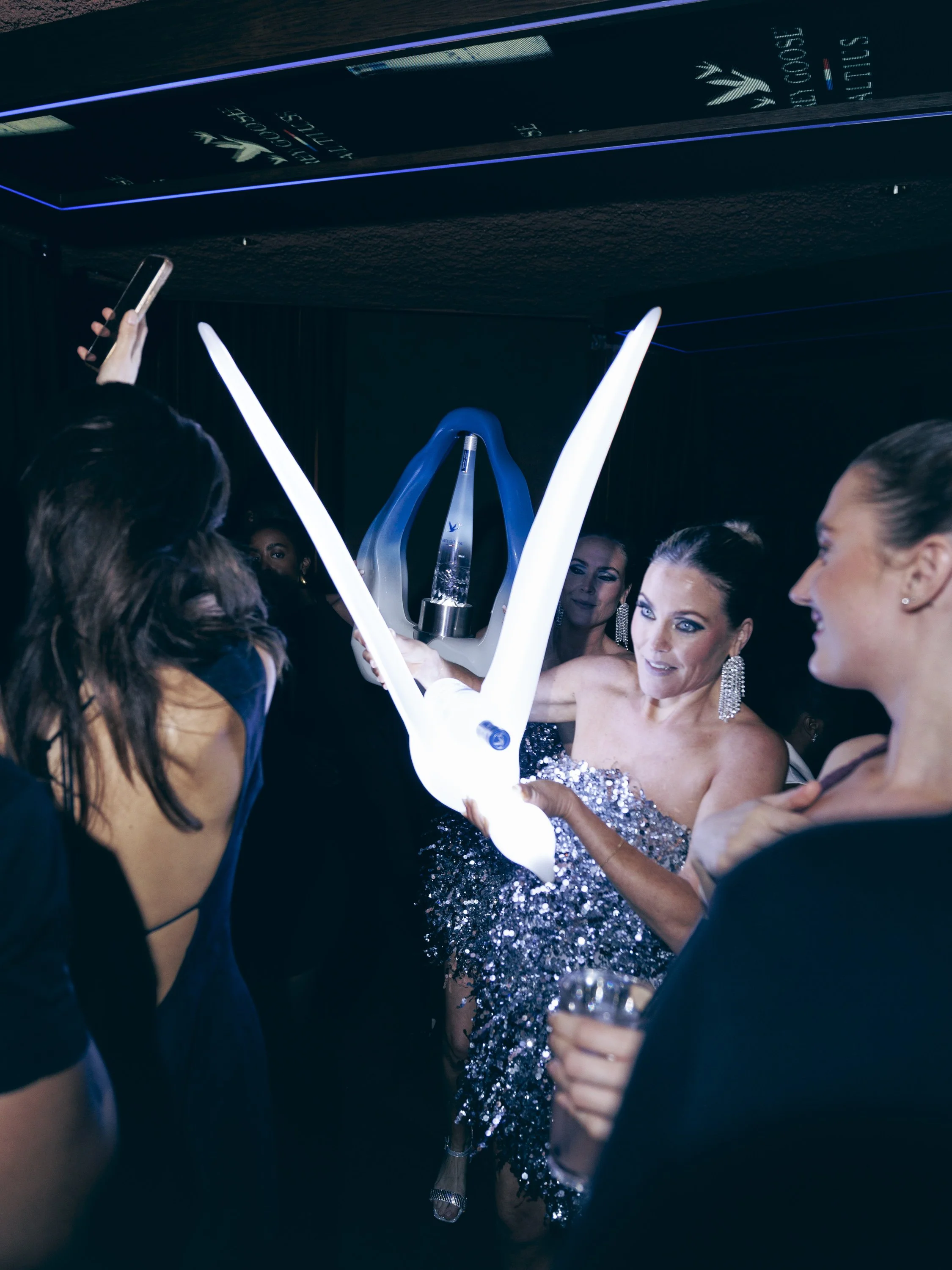 20251114_GREYGOOSE_SOPHIEALEXAPHOTO_OONABAAS_0472.jpg