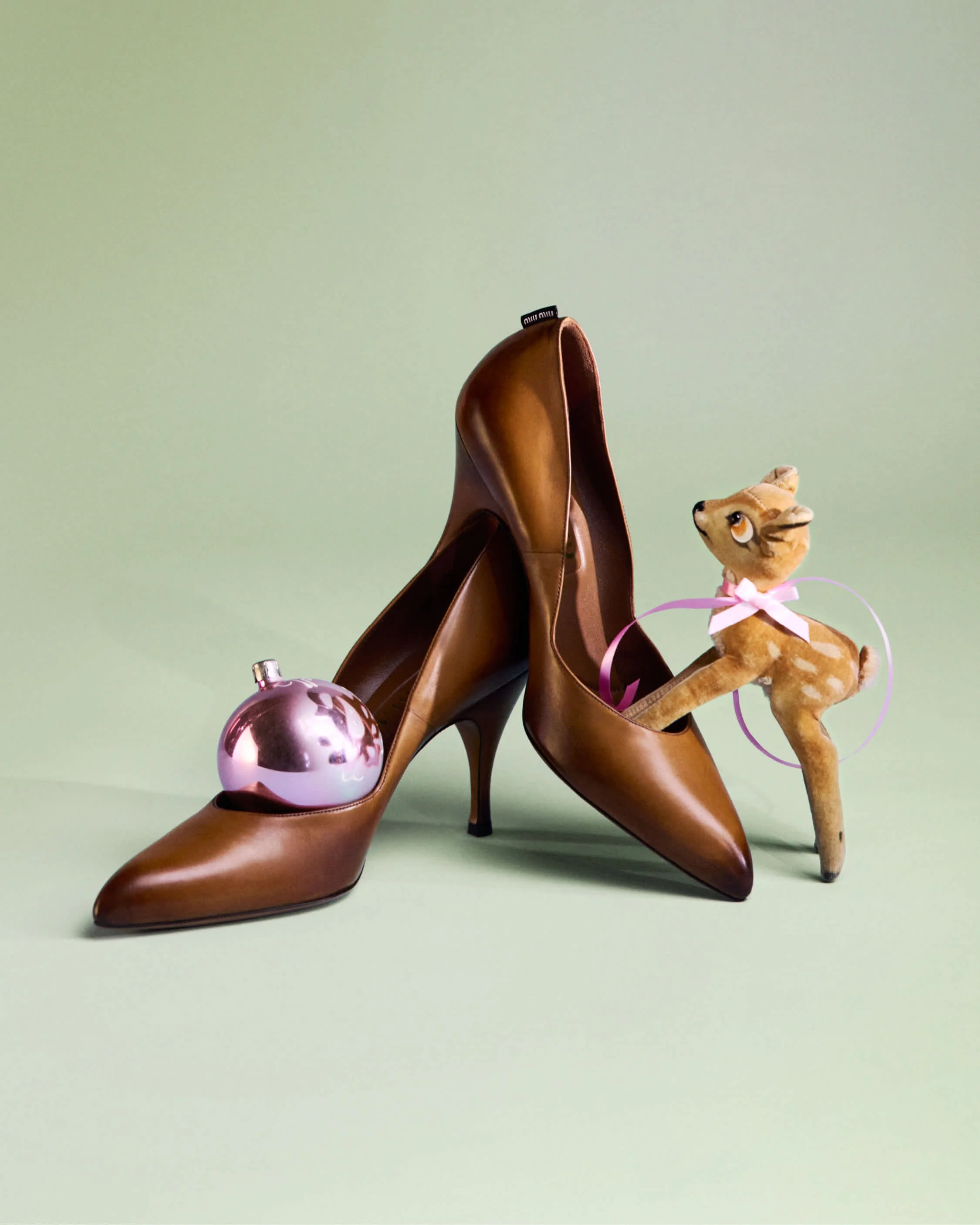 MIU MIU HOLIDAY 25_STILL LIFE_16.jpg
