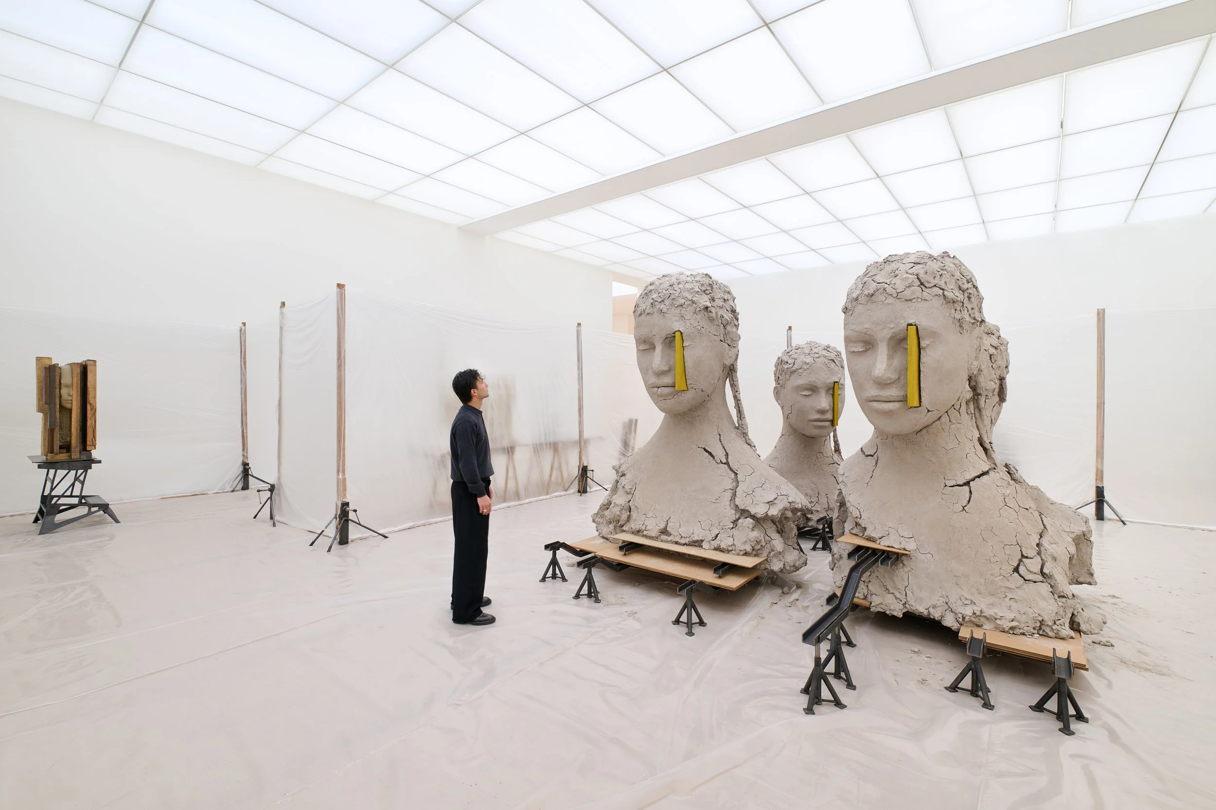 Mark Manders, Mindstudy at Voorlinden, Composition with Four Yellow Verticals, 2017-2019 © Antoine van Kaam.jpg